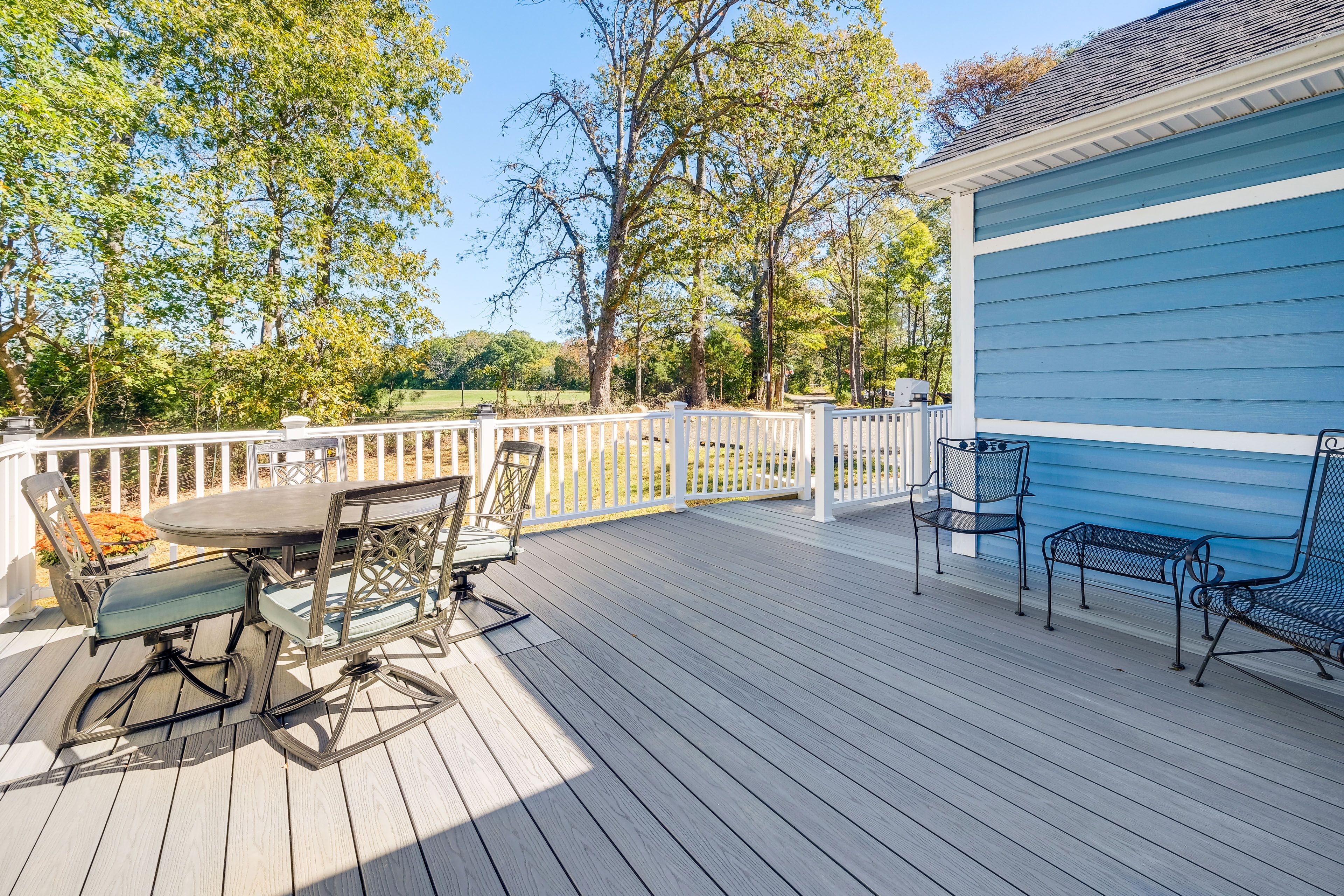 Furnished Deck | Self Check-In | 3 Mi to Wicomico River Access