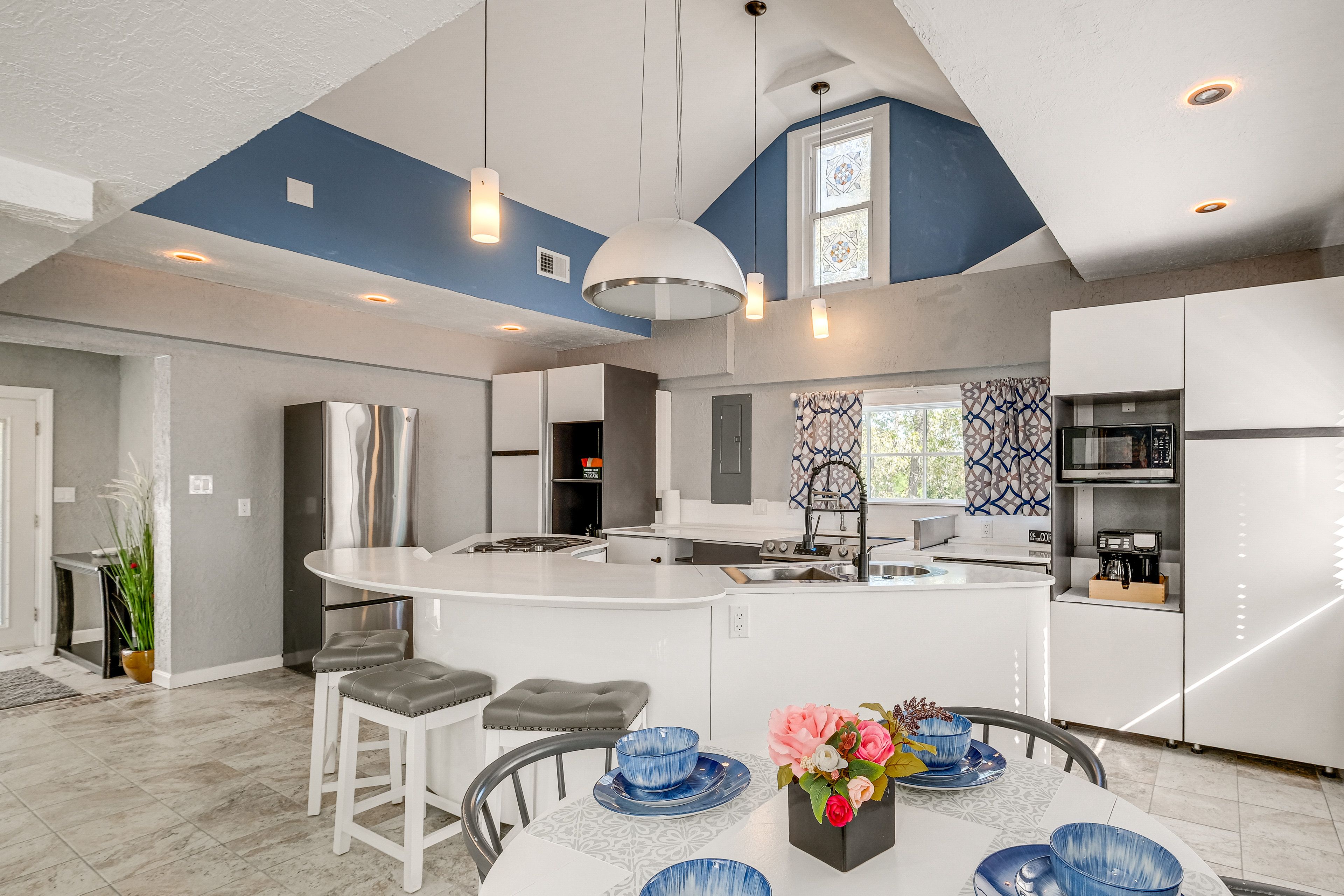 Interior | 2-Story House | In-Unit Laundry