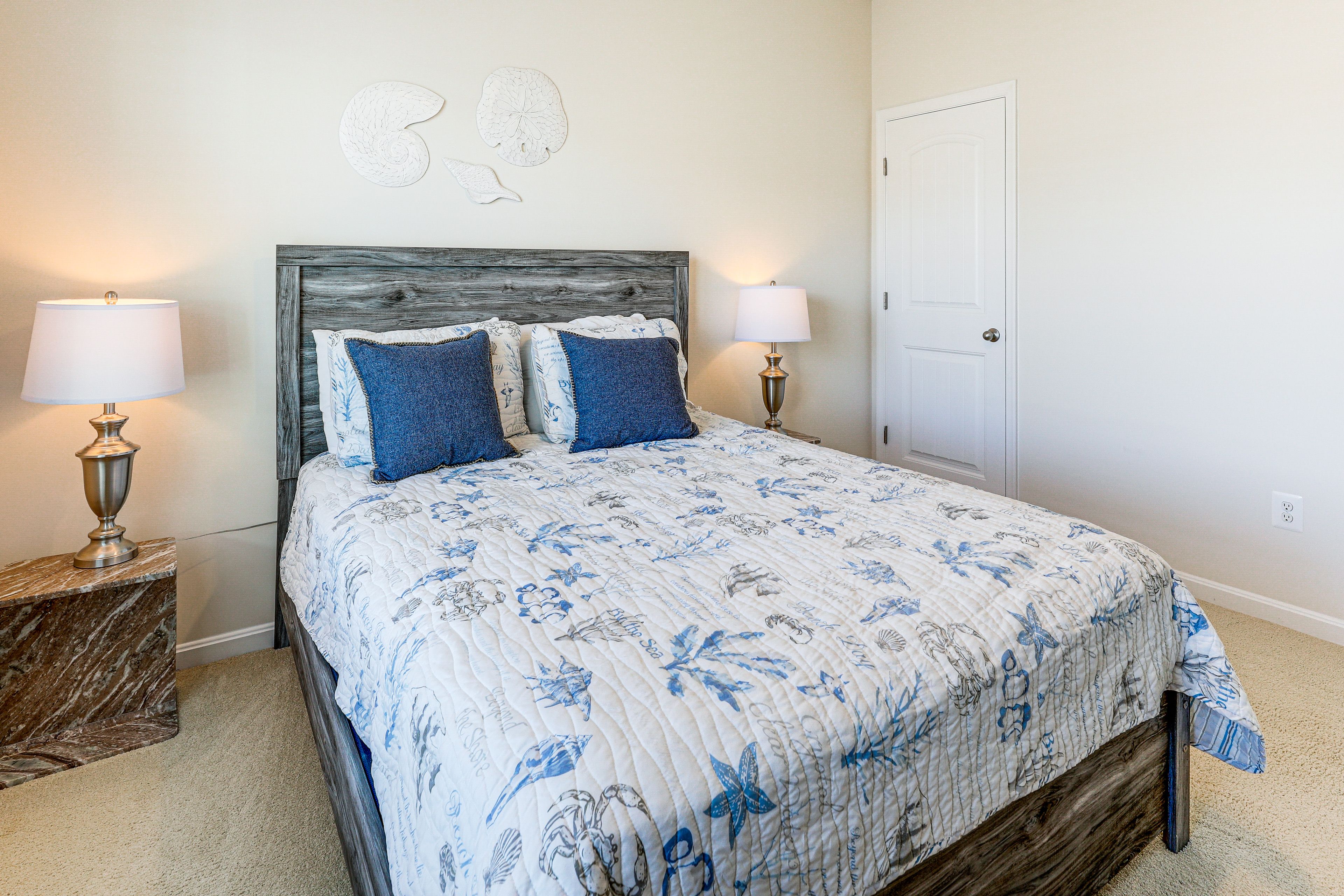 Bedroom 2 | Queen Bed | 2nd Floor