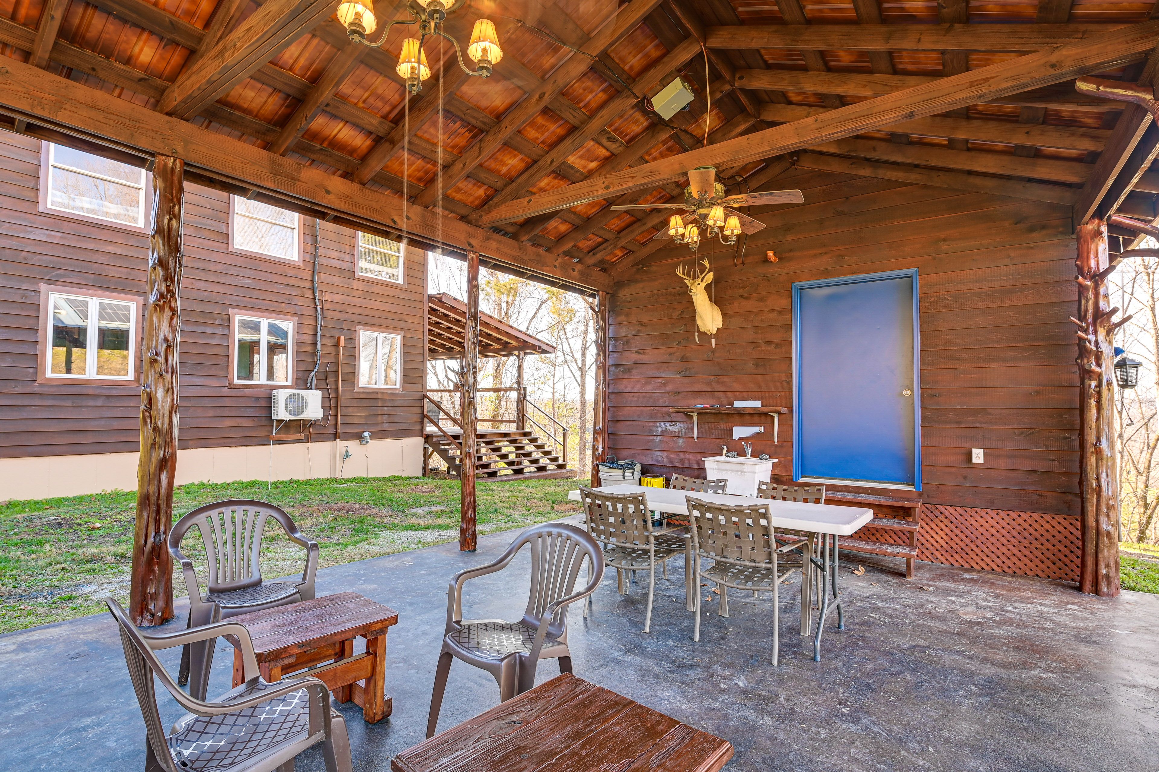 House Exterior | Covered Patio