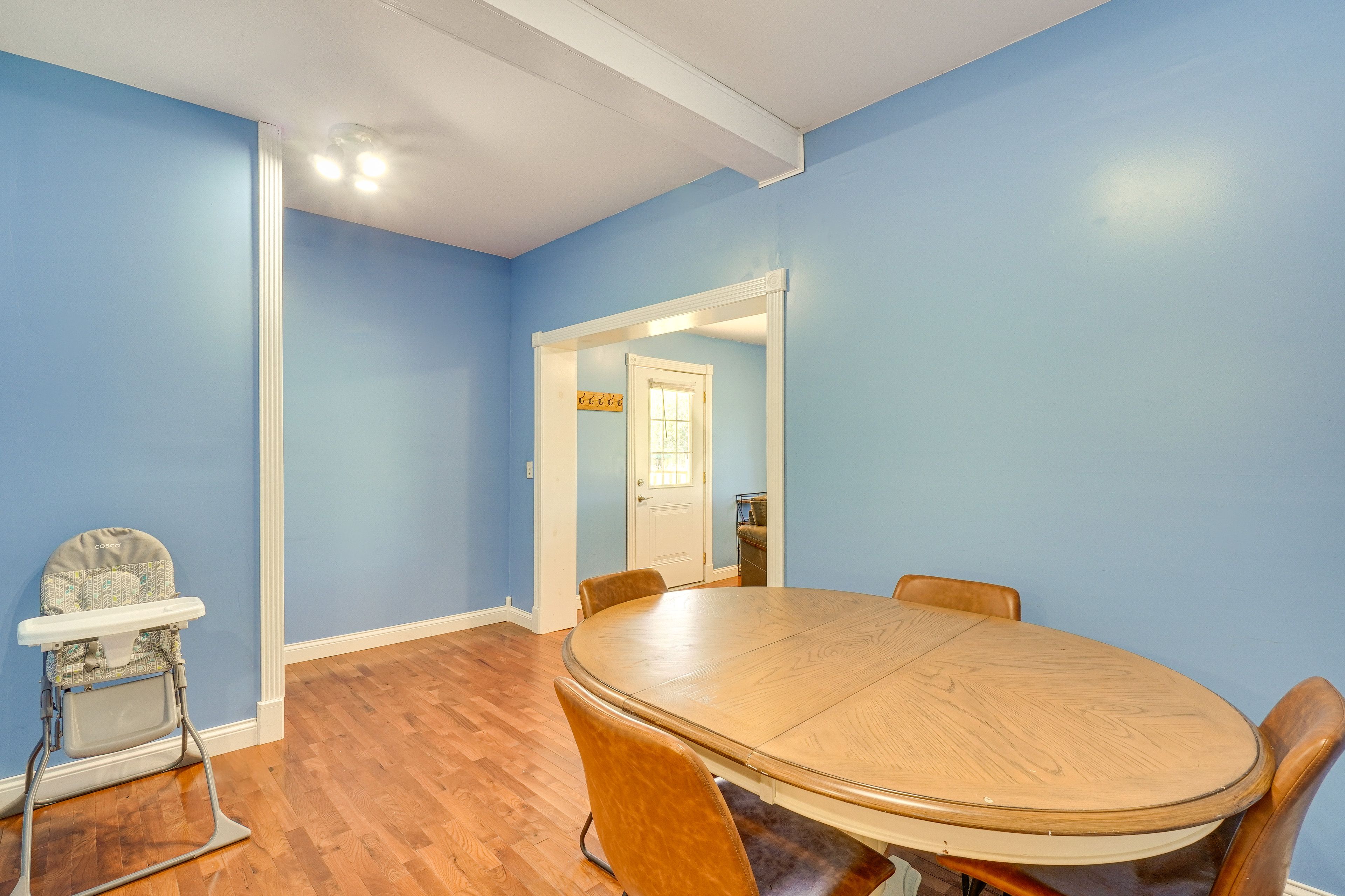 Dining Table | Dishware/Flatware | High Chair | 1st Floor