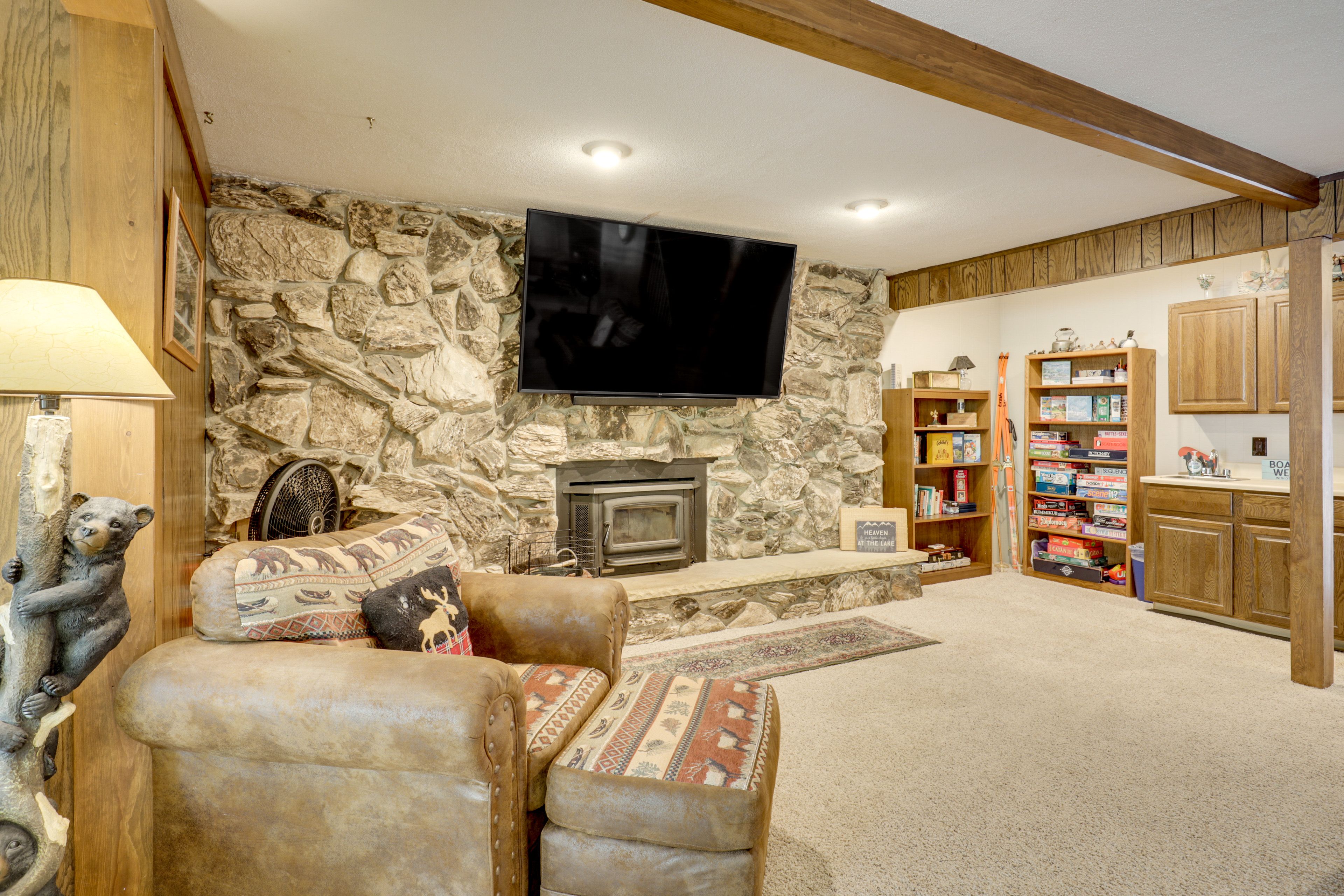 Living Room | Full Sleeper Sofa | Futon | Main Level