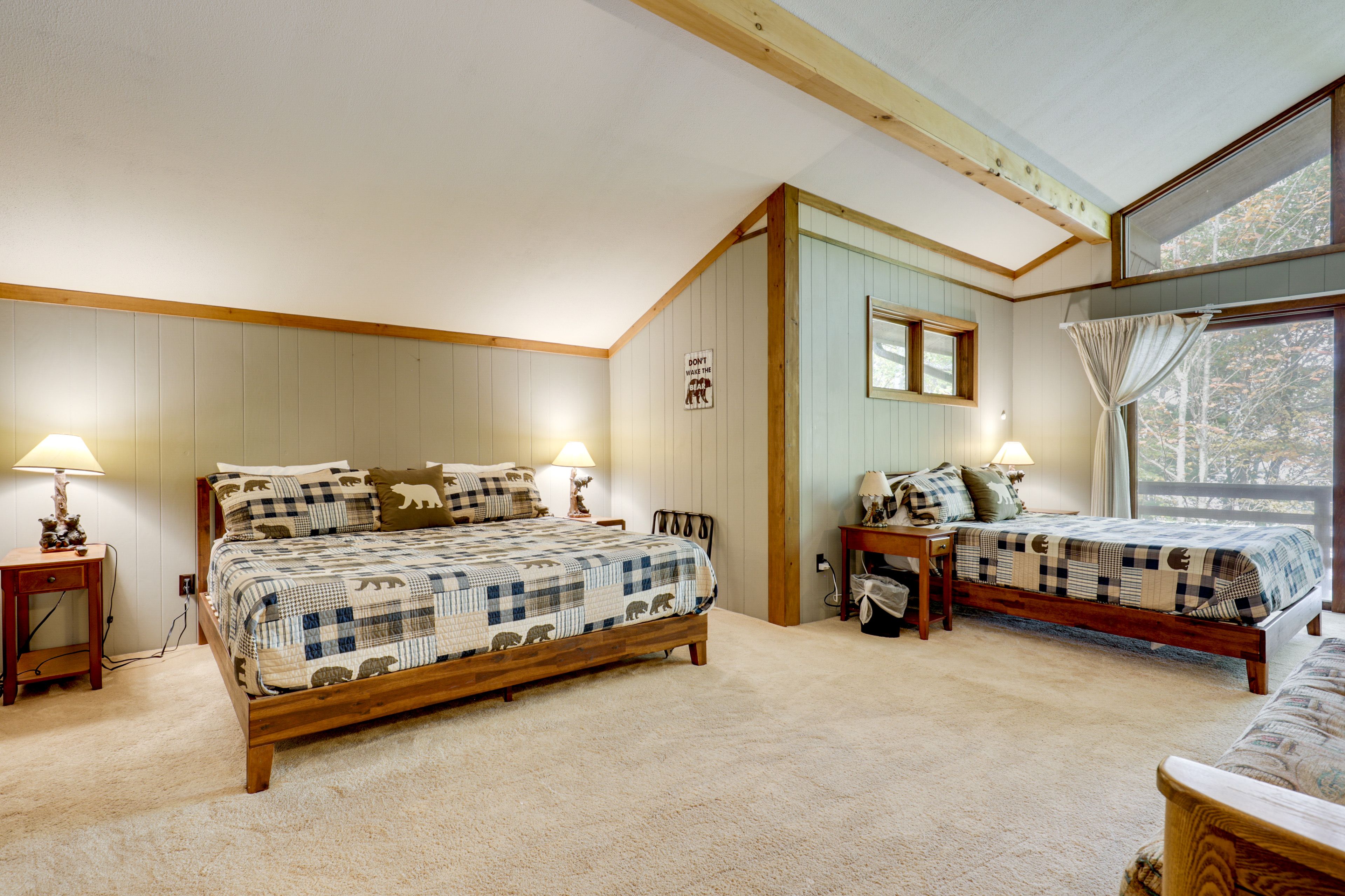 Bedroom 1 | King Bed | Queen Bed | Futon | Upper Level