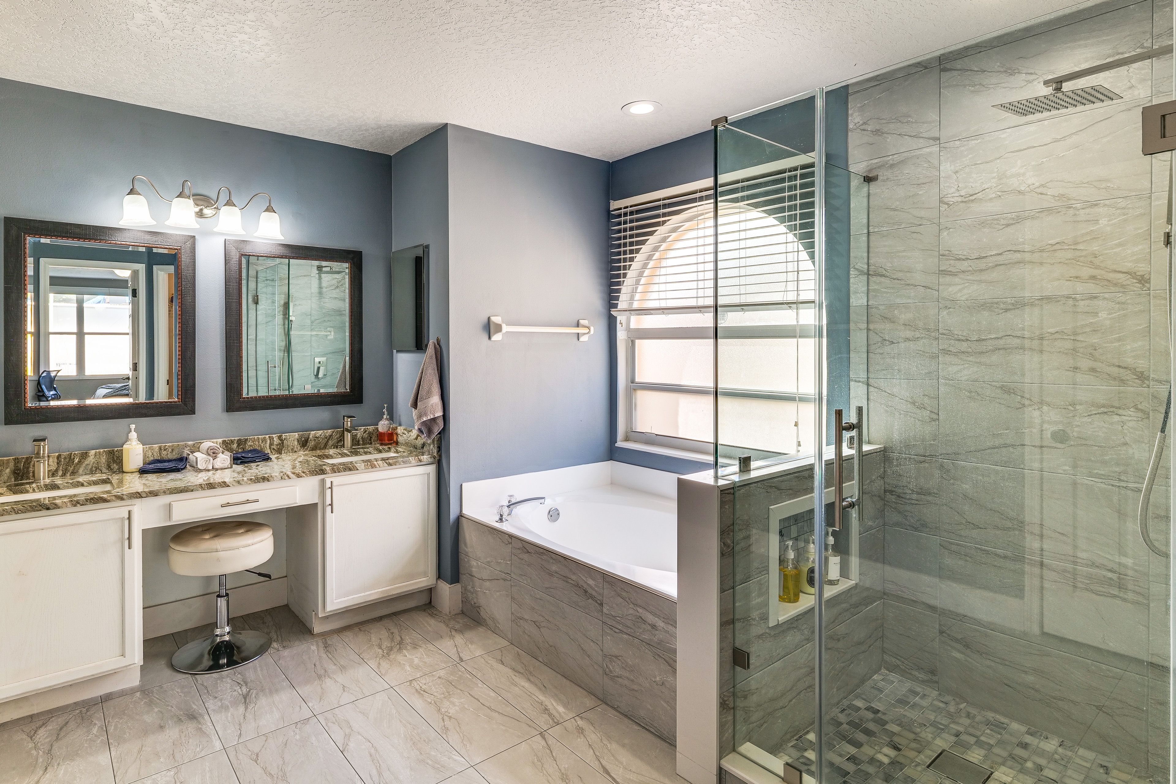 En-Suite Bathroom | Walk-In Closet | Iron & Board | 1st Floor
