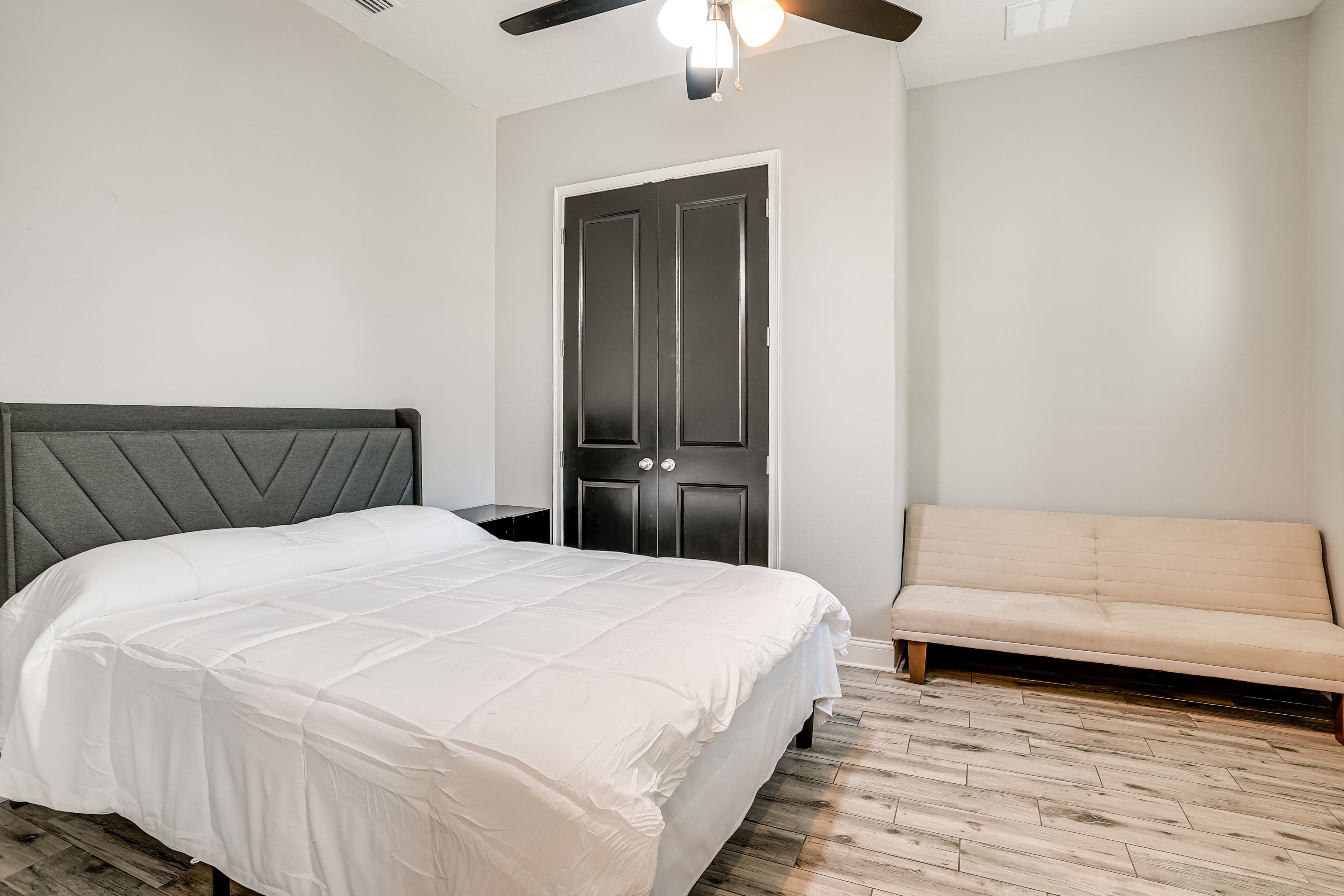 Bedroom 2 | Queen Bed | Futon | Laptop-Friendly Workspace