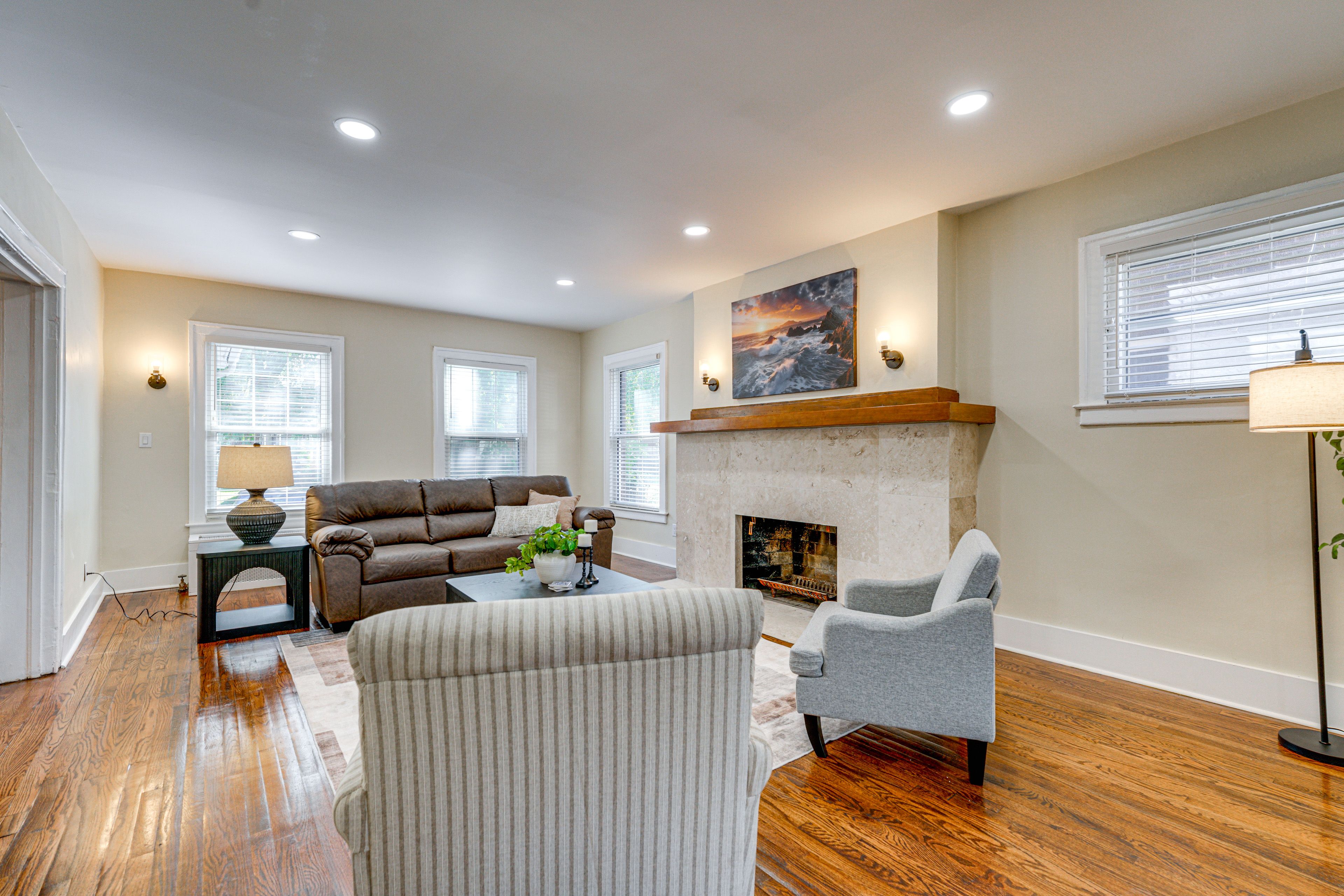 Living Room | Decorative Fireplace | 1st Floor