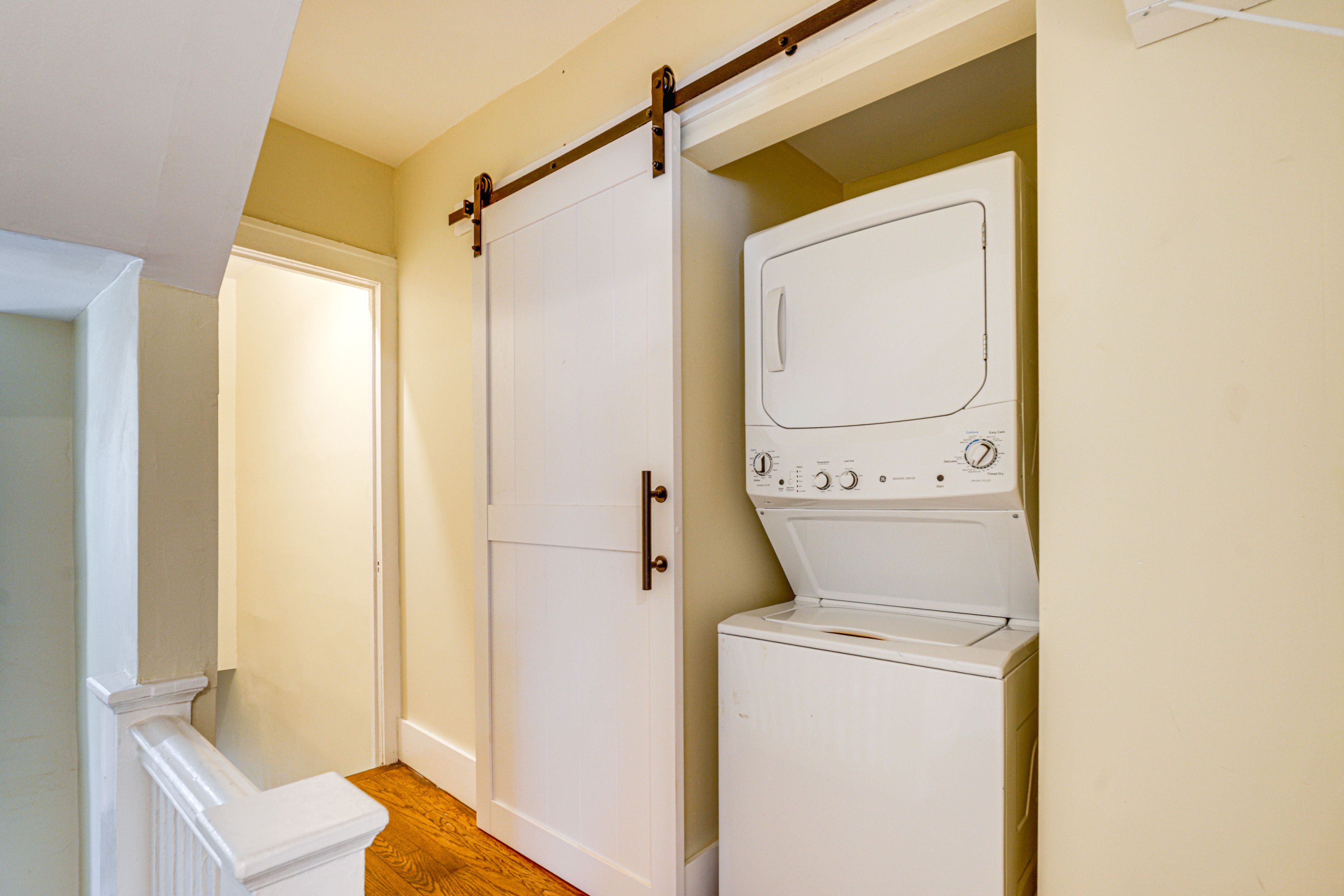 In-Unit Laundry | 2nd Floor