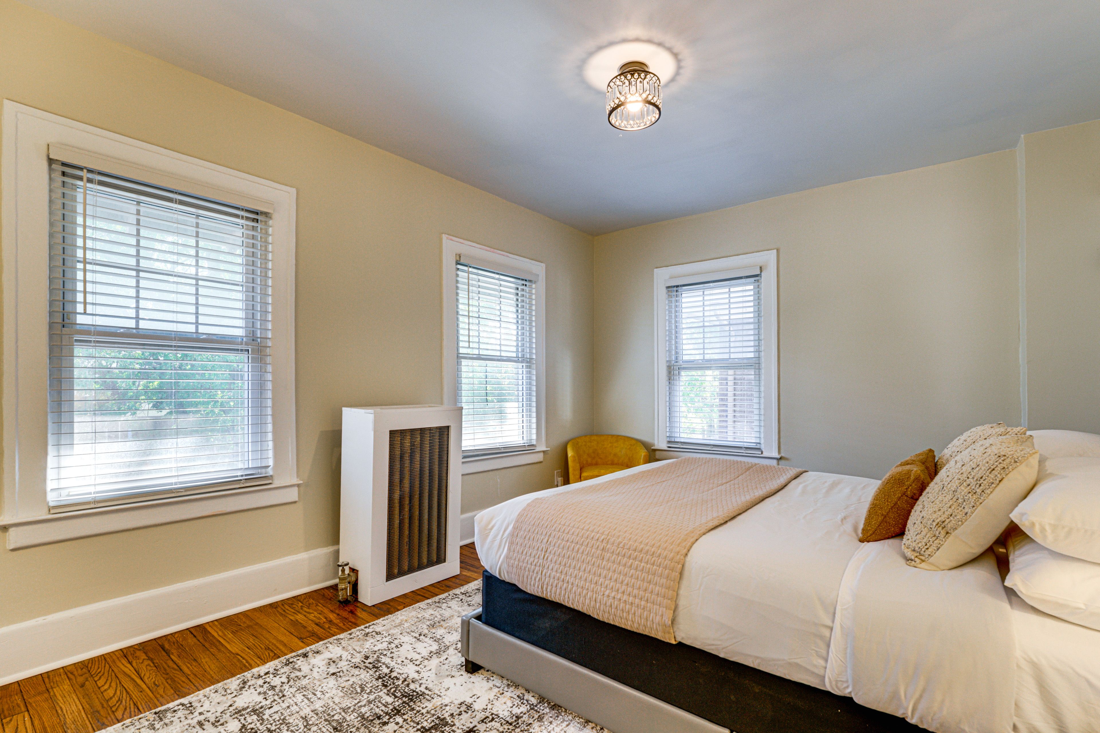 Bedroom 4 | Queen Bed | 2nd Floor