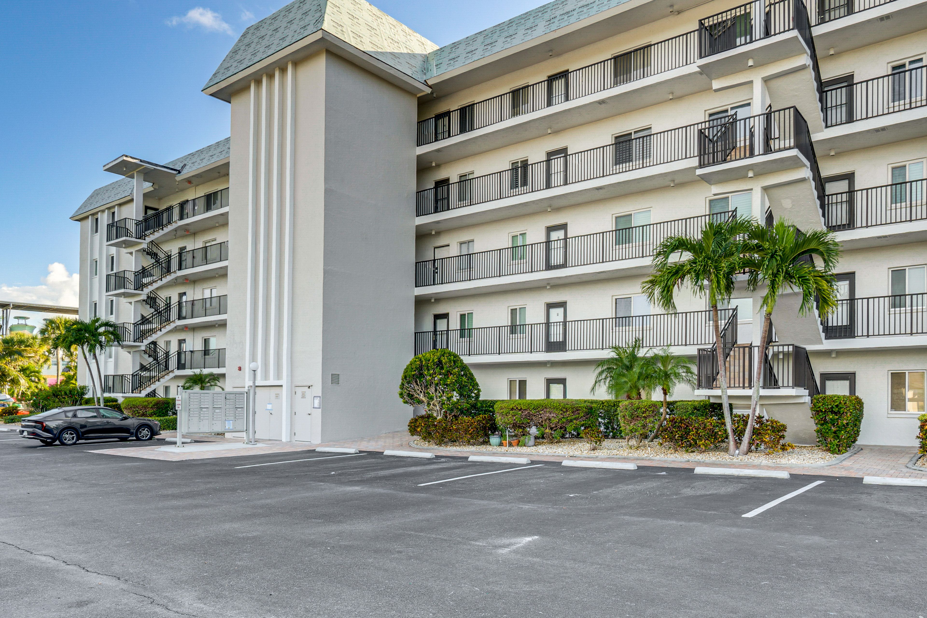 Exterior | Parking | Covered Parking Spot (1 Vehicle)