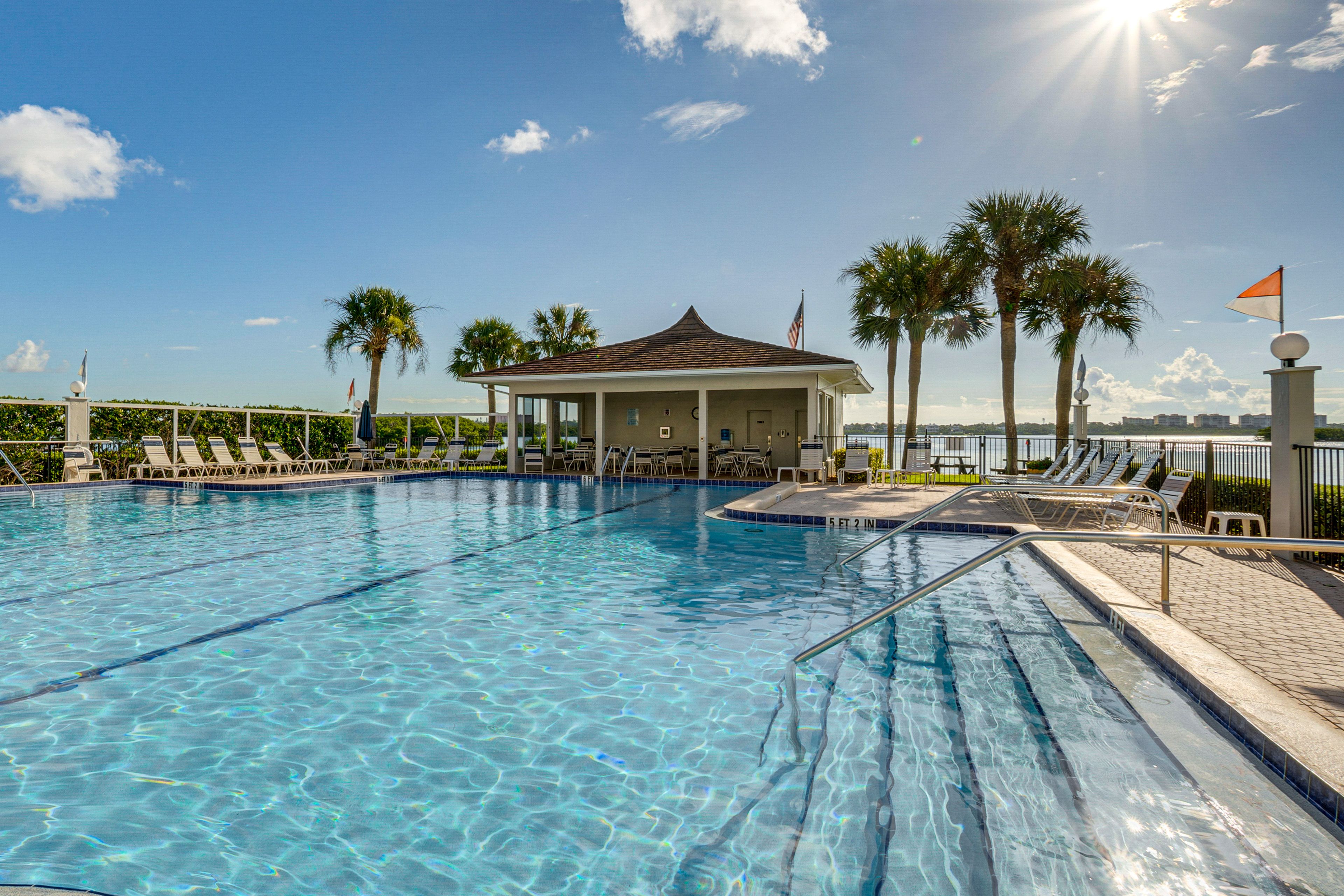 Sunrise Cove Condominium | Community Pool | Single-Story Unit | 5th-Floor Condo