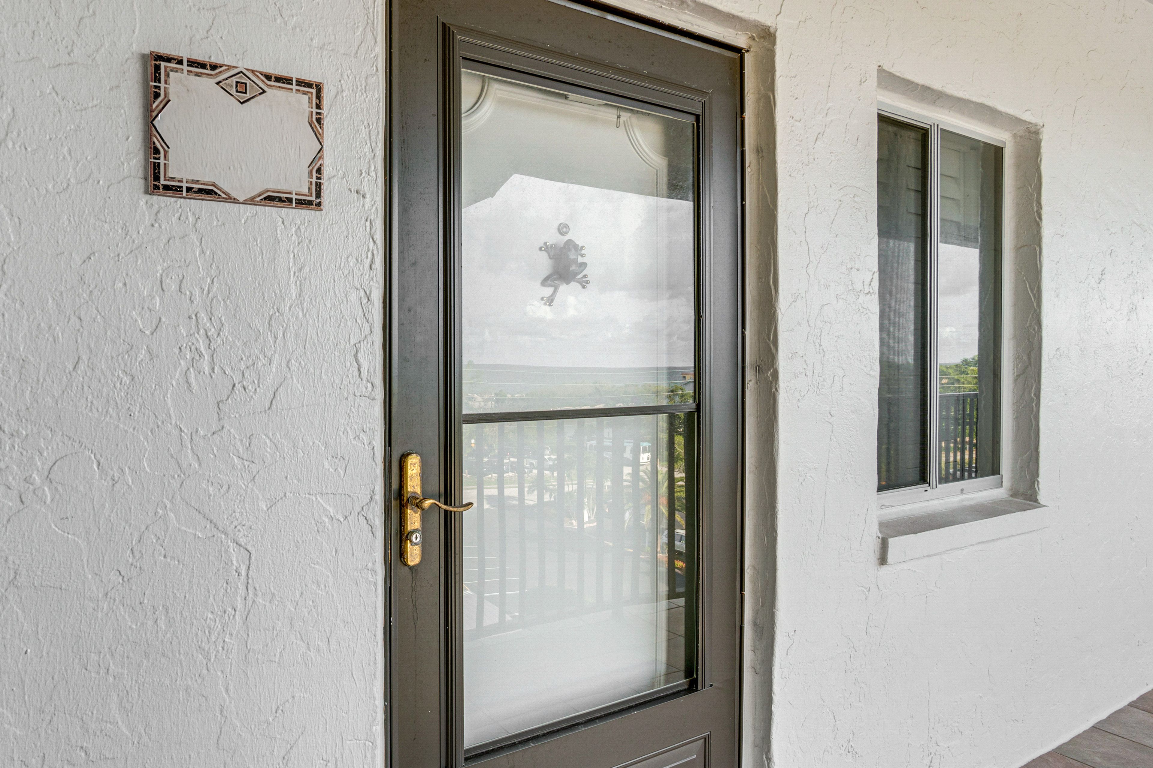 Private Entrance