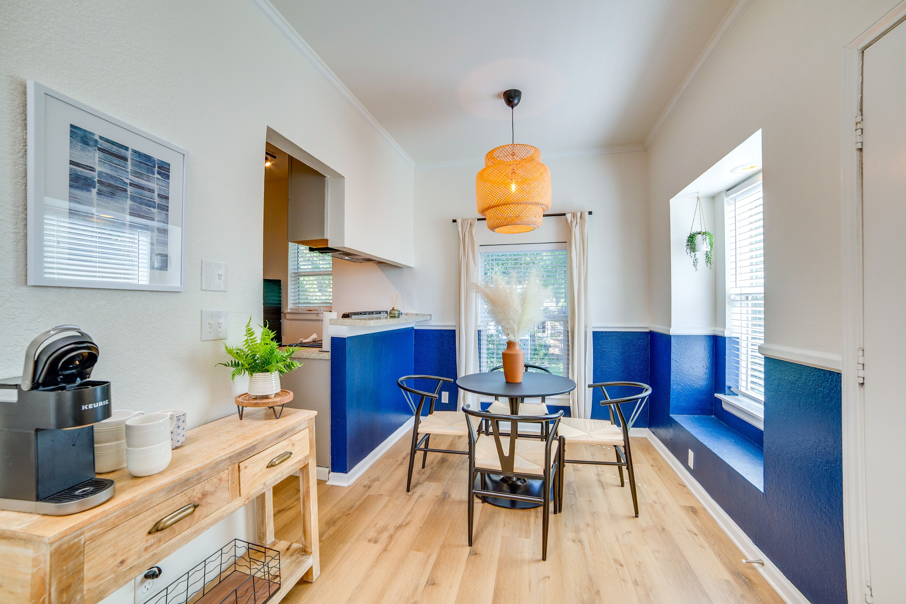 Coffee Bar | Keurig & Drip Coffee Makers
