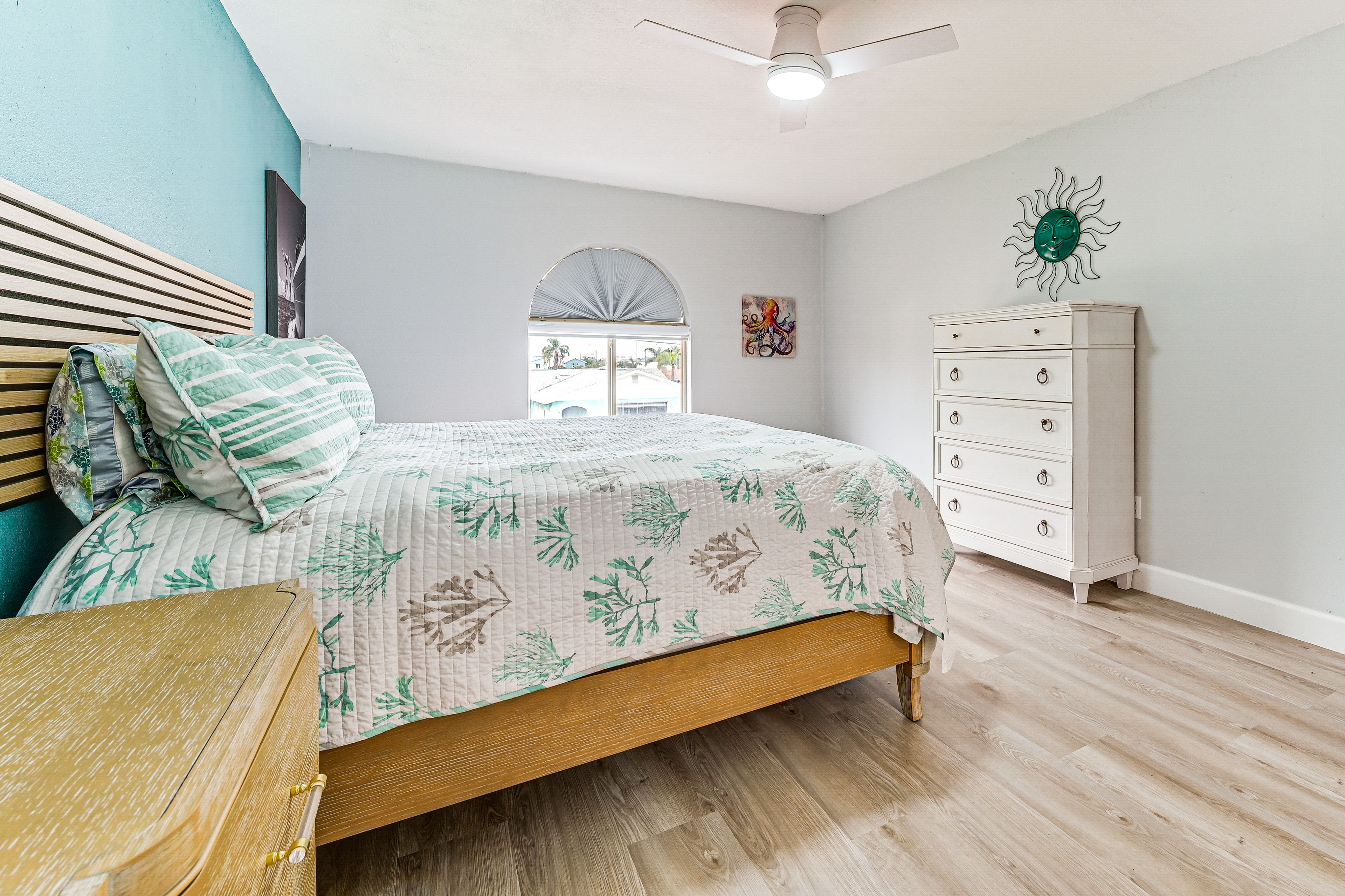 Bedroom 1 | King Bed | Linens Provided | En-Suite Bathroom