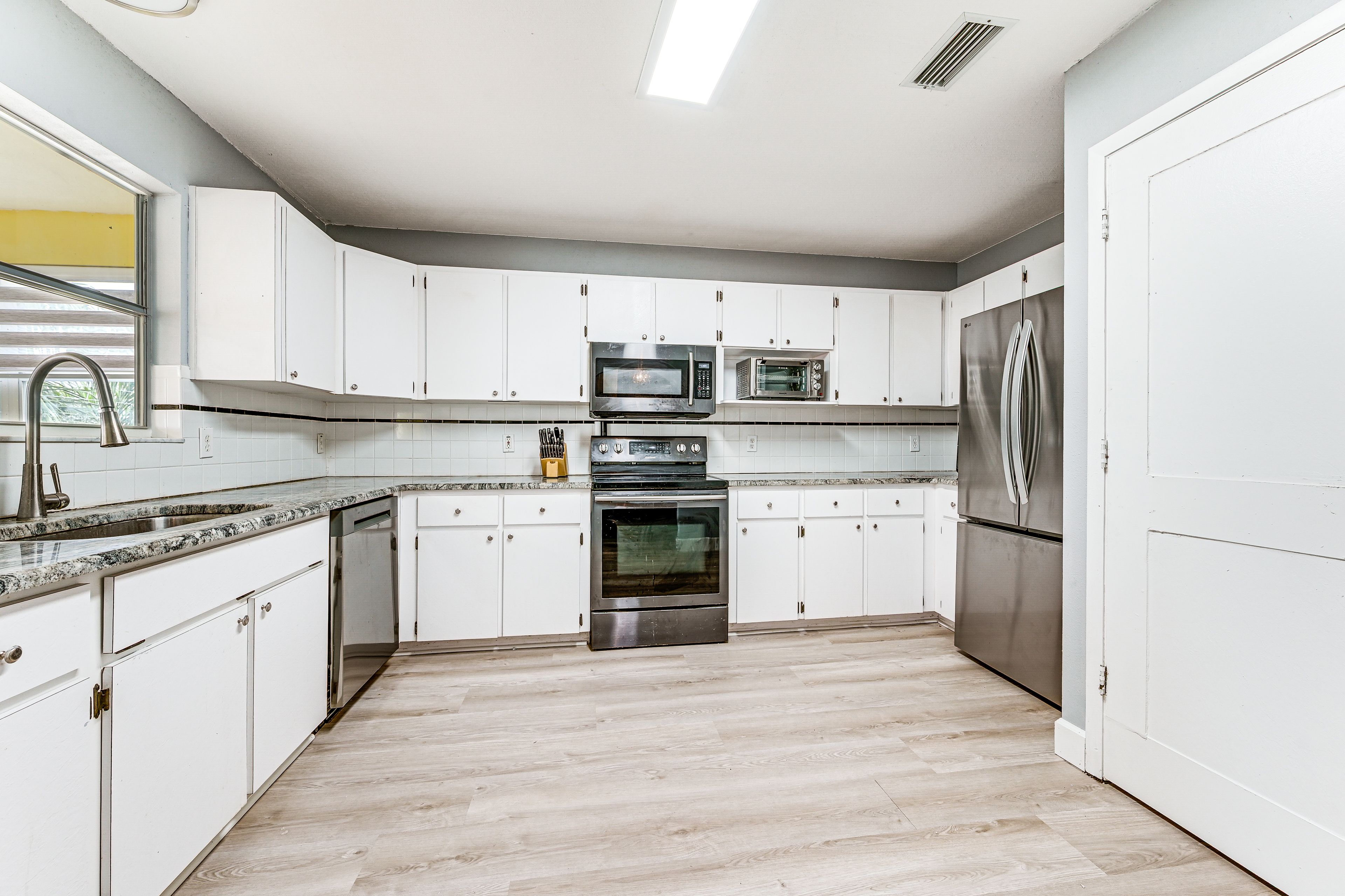 Kitchen | Cooking Basics | Toaster Oven | Toaster | Microwave