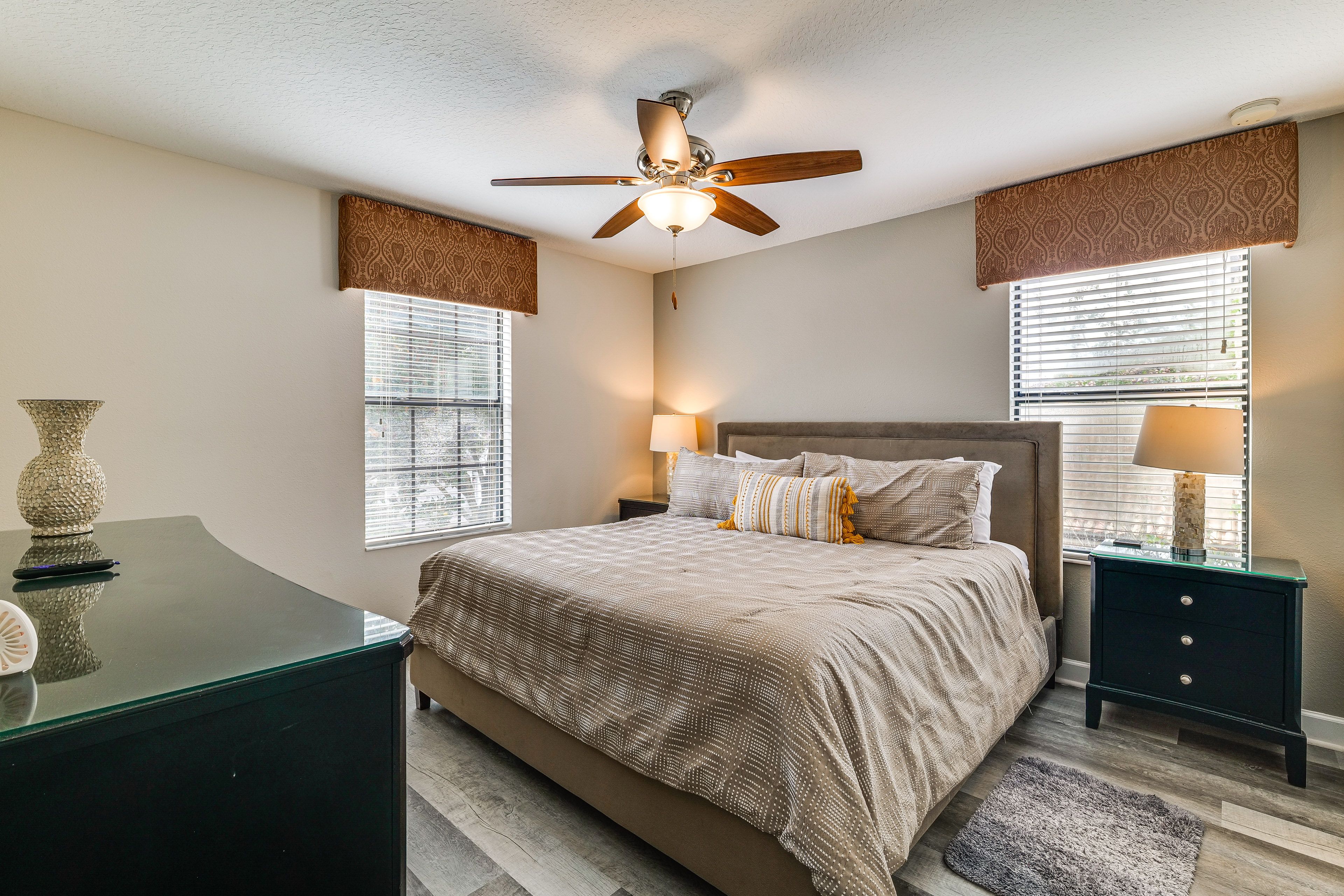 Bedroom 7 | King Bed | 2nd Floor