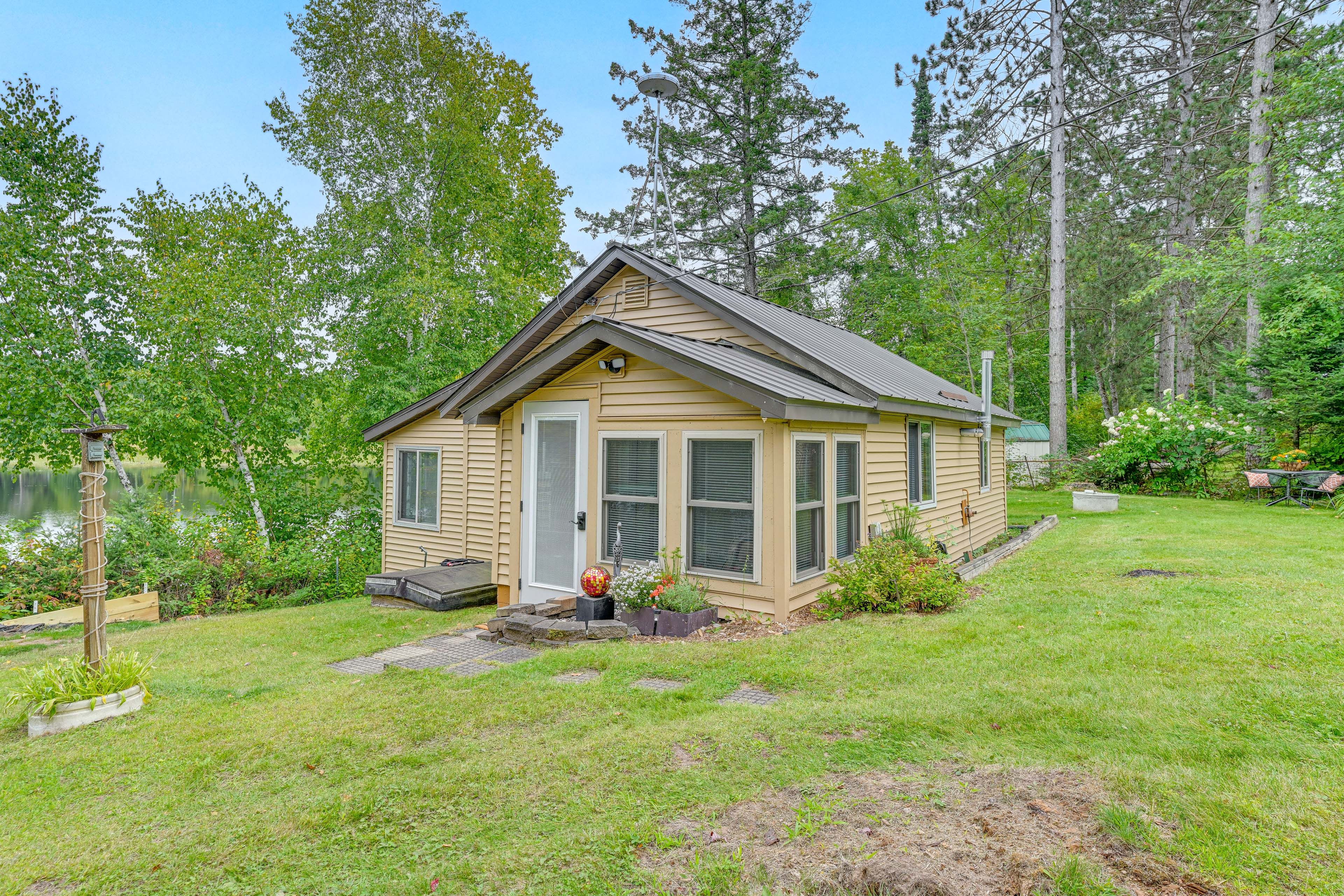 Westboro Vacation Rental | 2BR | 1BA | 560 Sq Ft | 2 Steps to Access