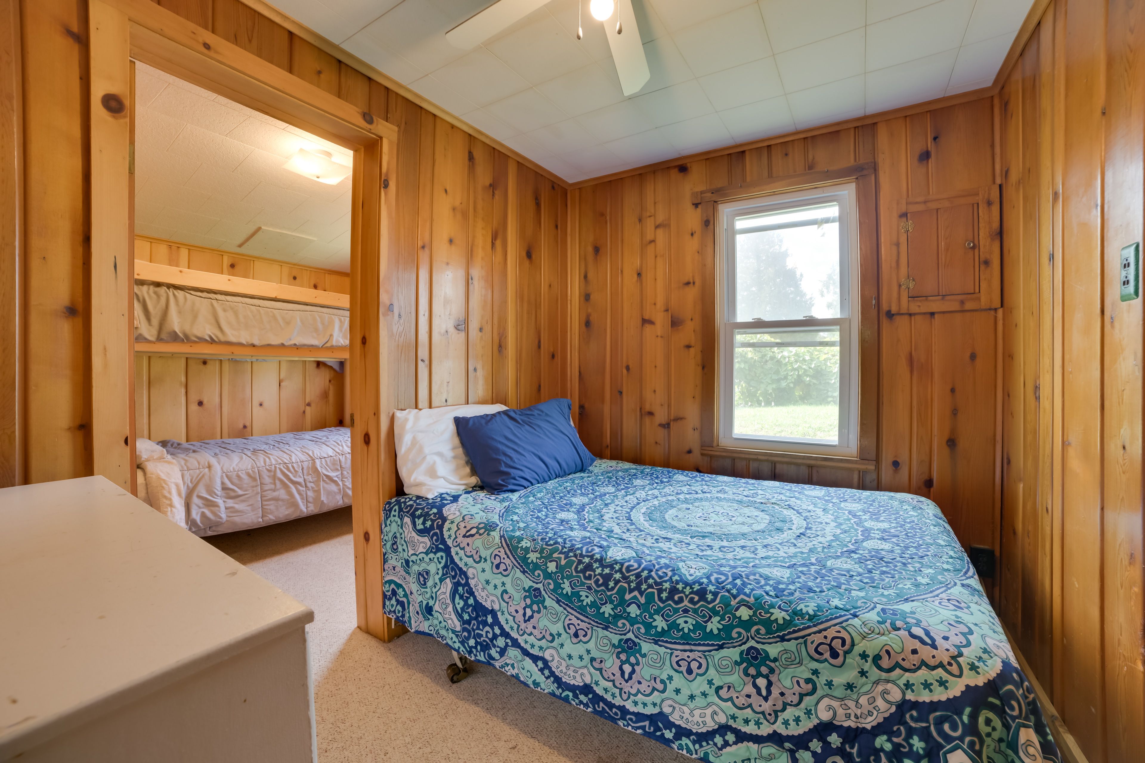 Bedroom 2 | Full Bed