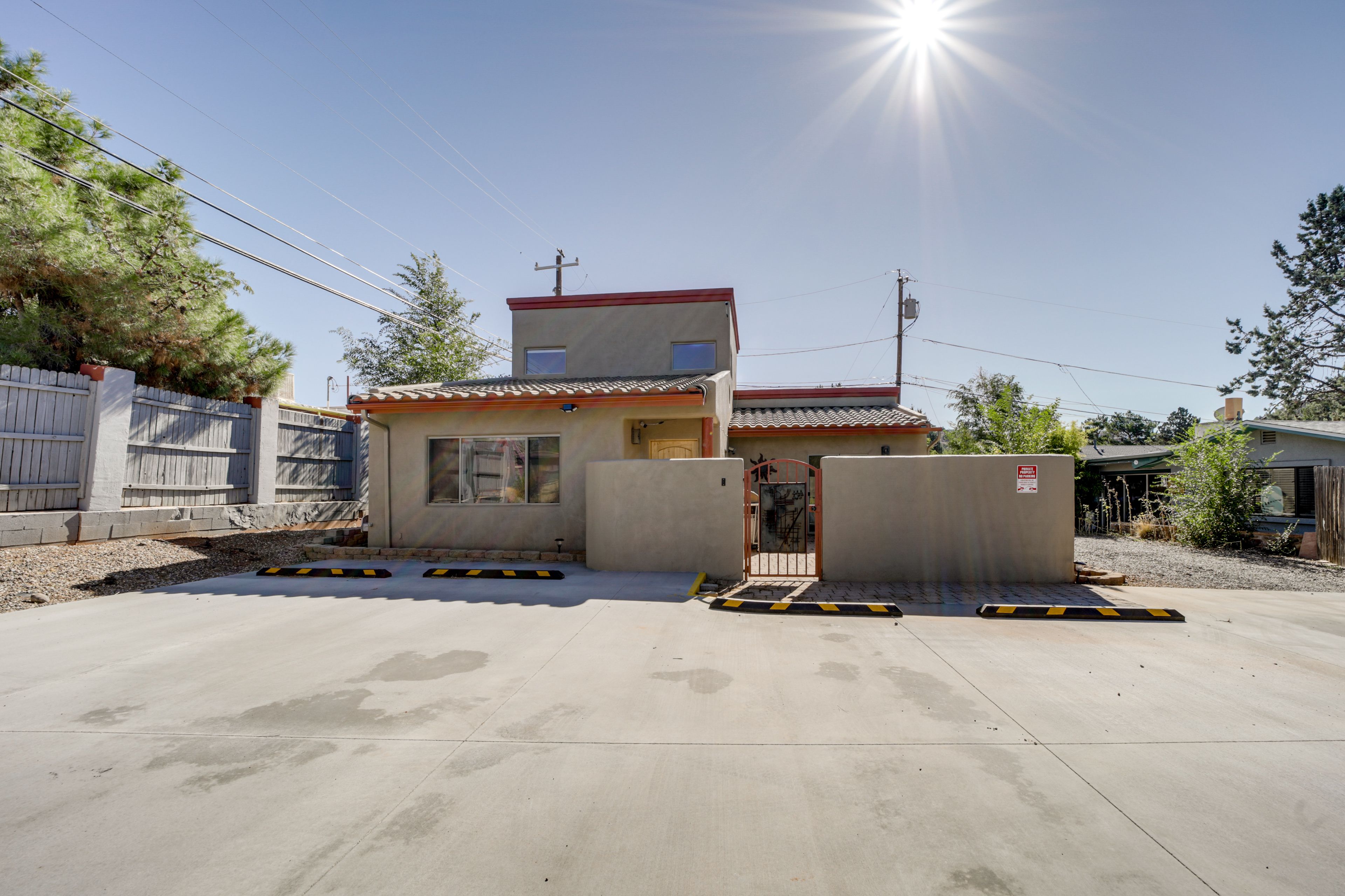 Parking | Driveway (4 Vehicles) | Behind Property (1 Vehicle)