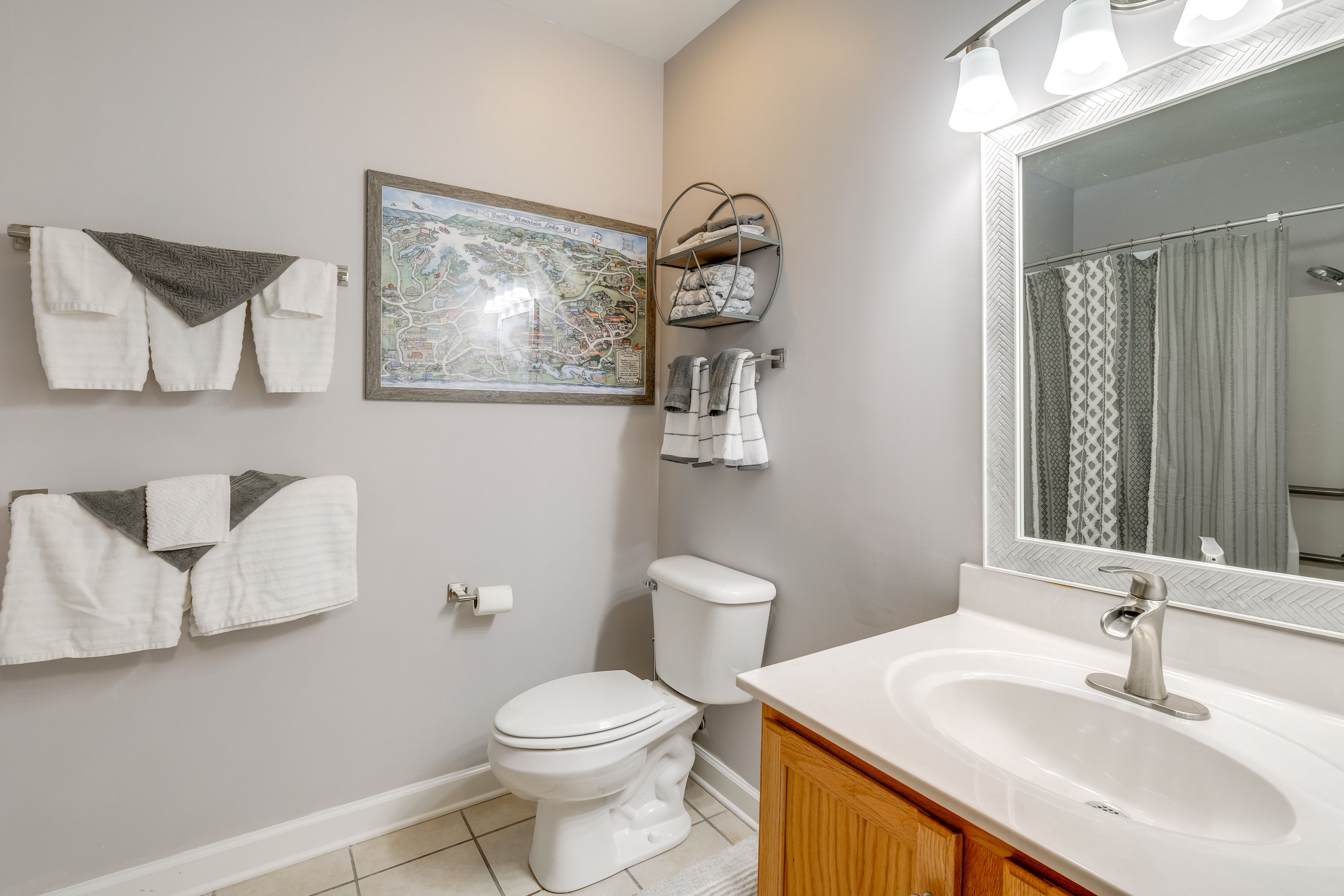 Full Bathroom