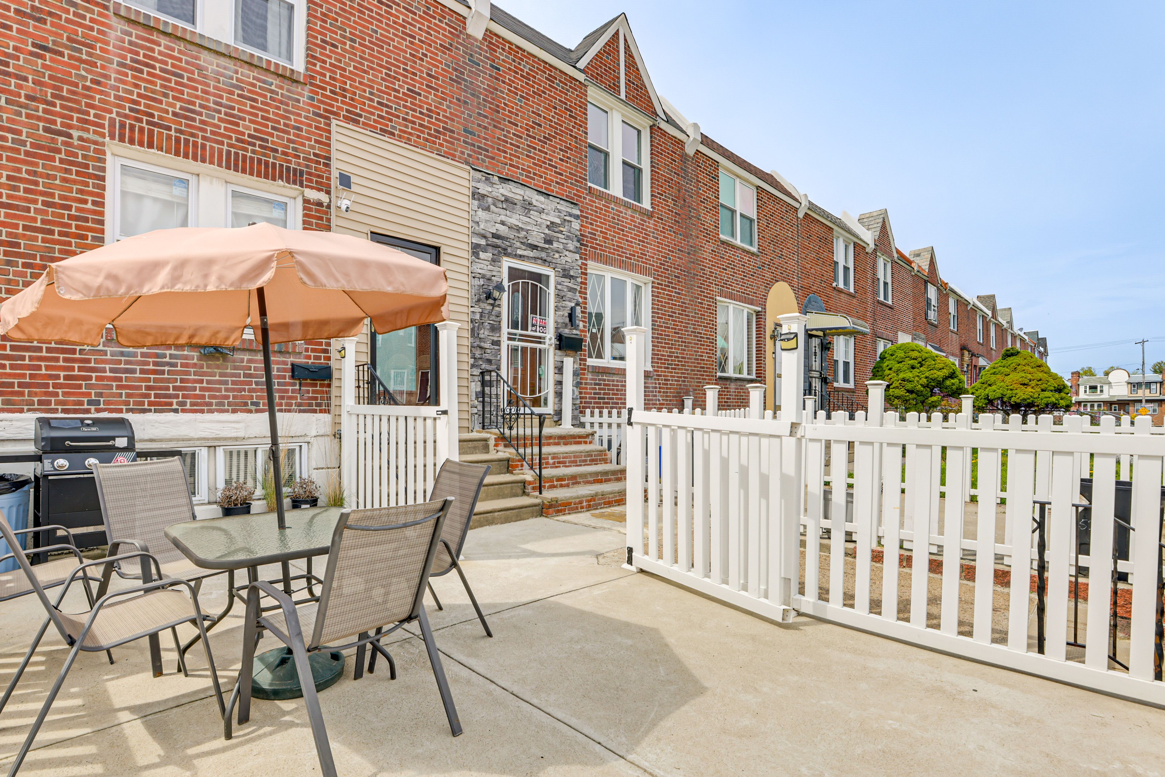 Townhouse Exterior | Private Patio