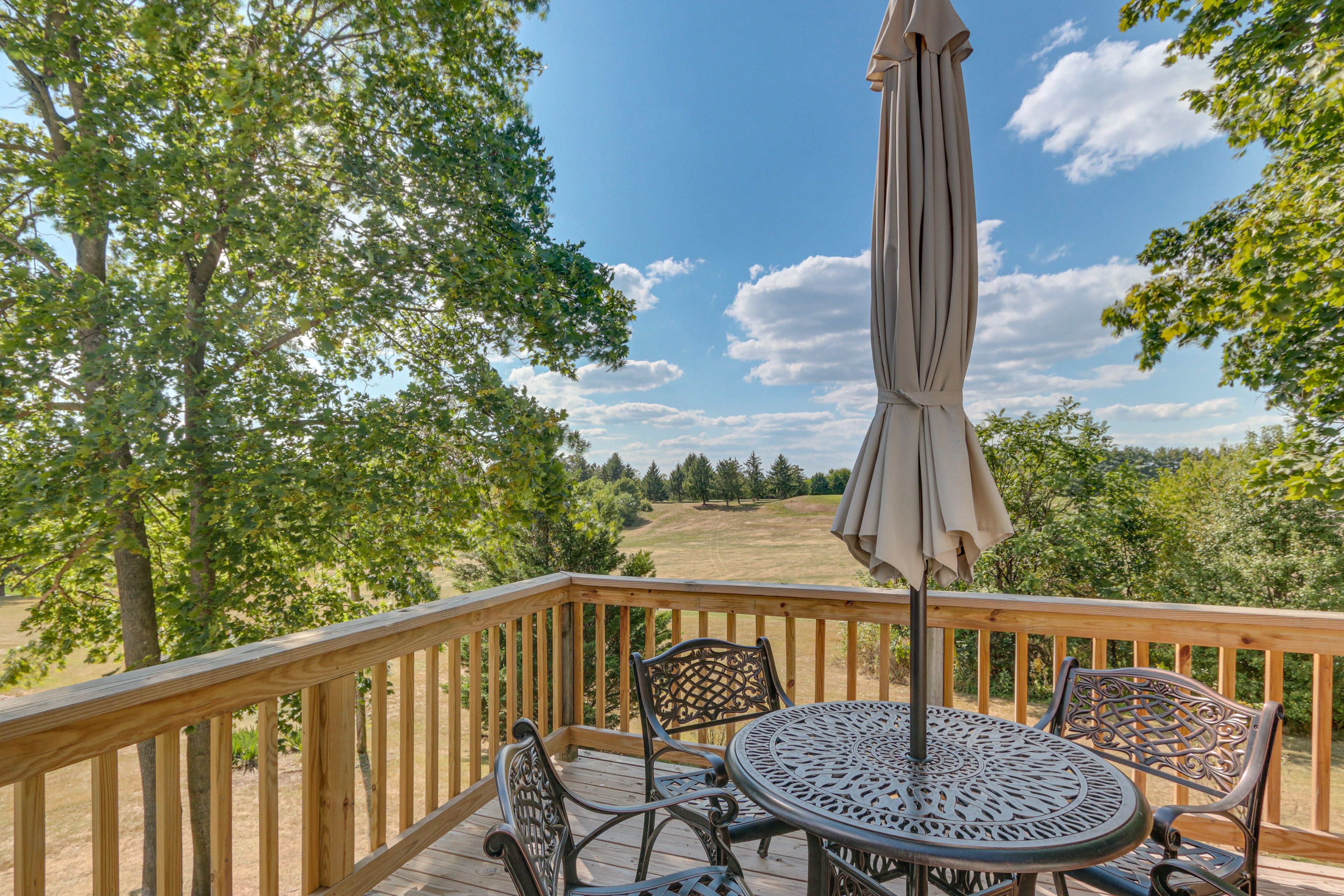 Private Deck | Outdoor Dining