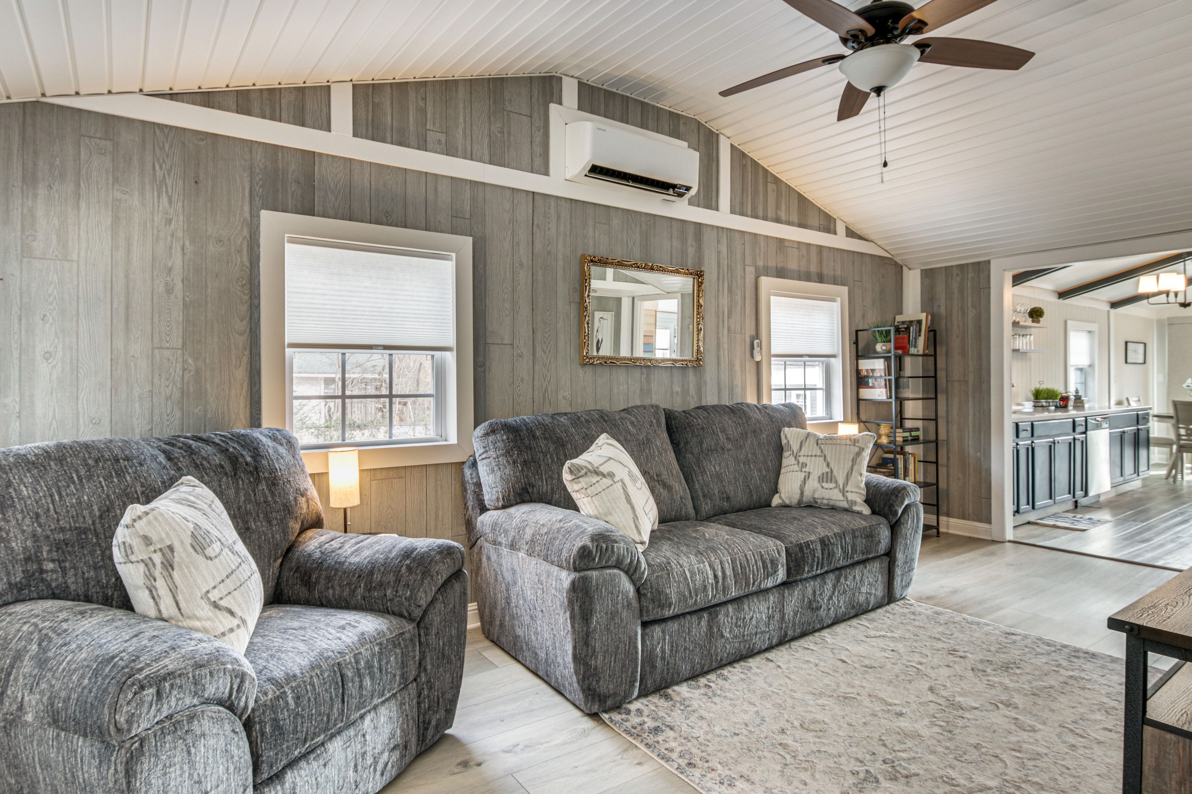 Lancaster Vacation Rental | 2BR | 2BA | 900 Sq Ft | 1 Step to Enter