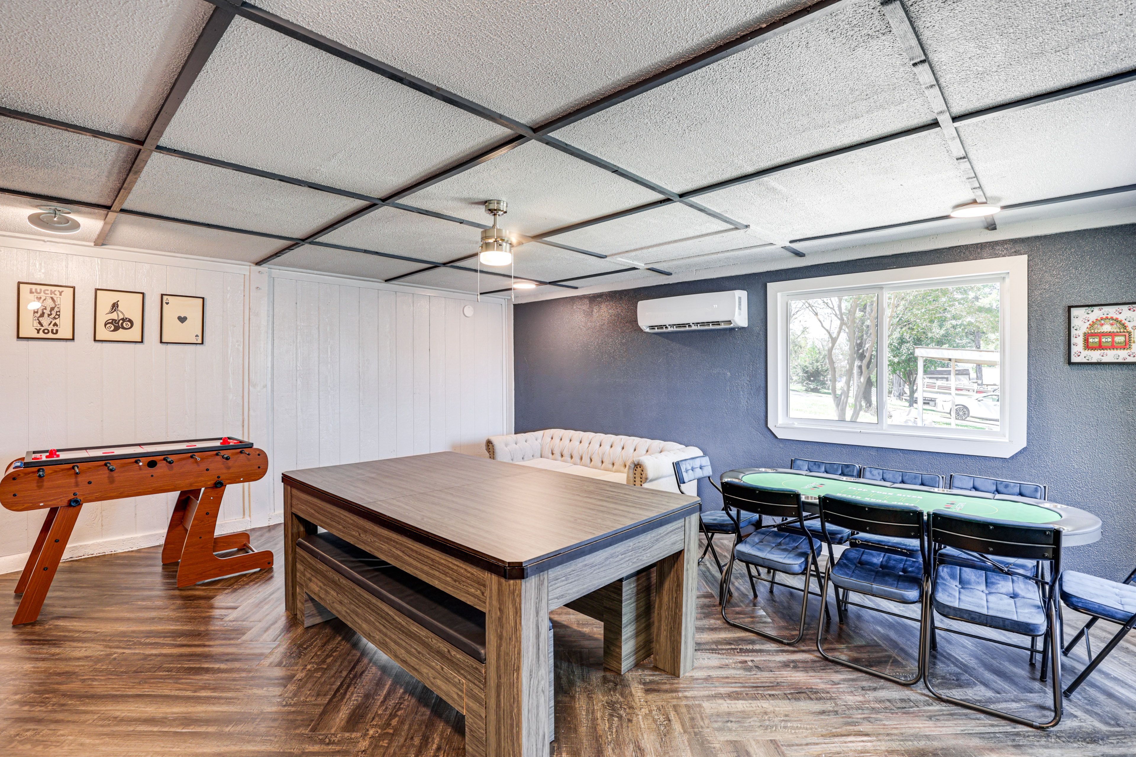 Game Room | Board Games | Ping-Pong Table | Smart TV