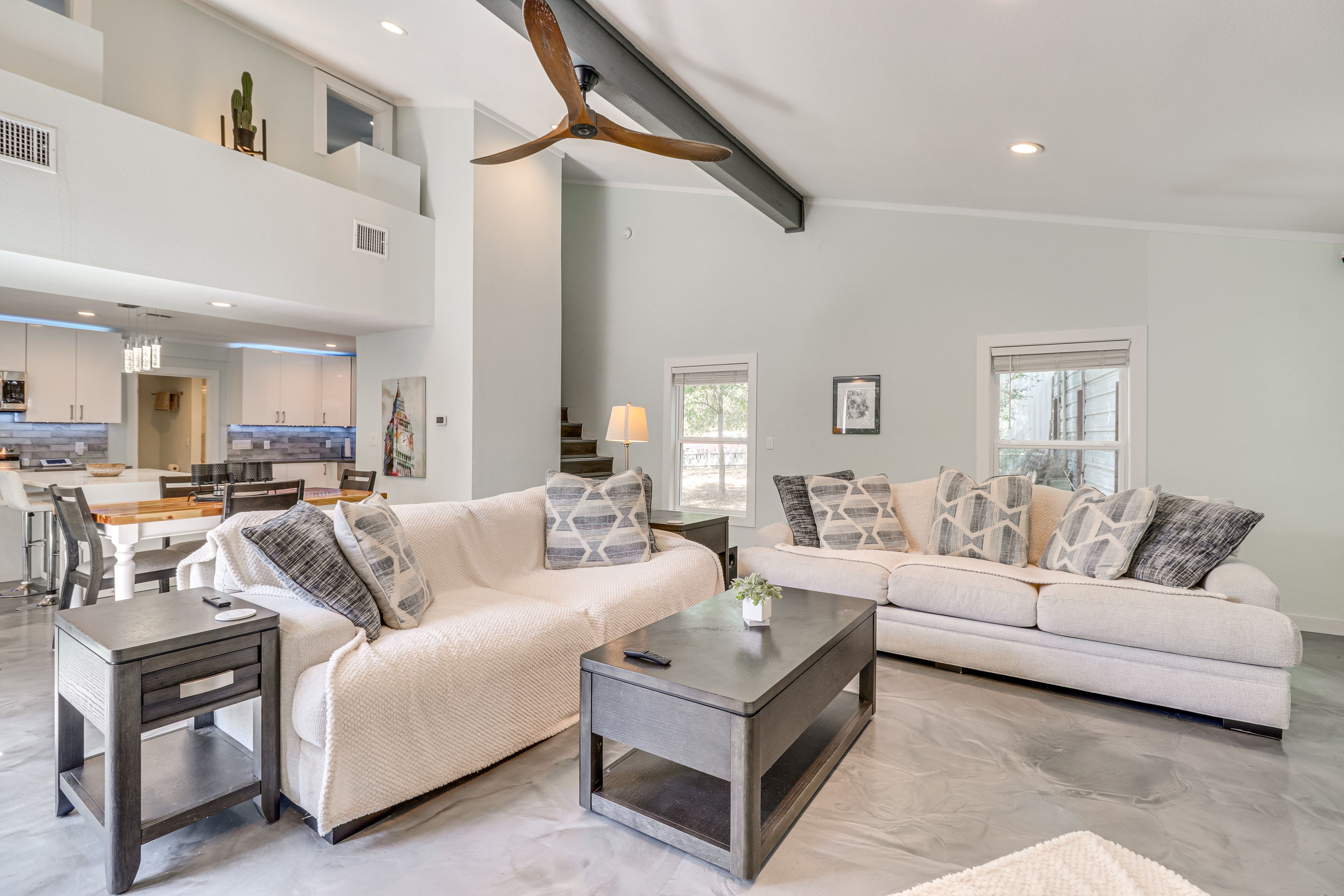 Bastrop Vacation Rental | 2BR | 2BA | 2,236 Sq Ft | Steps Required