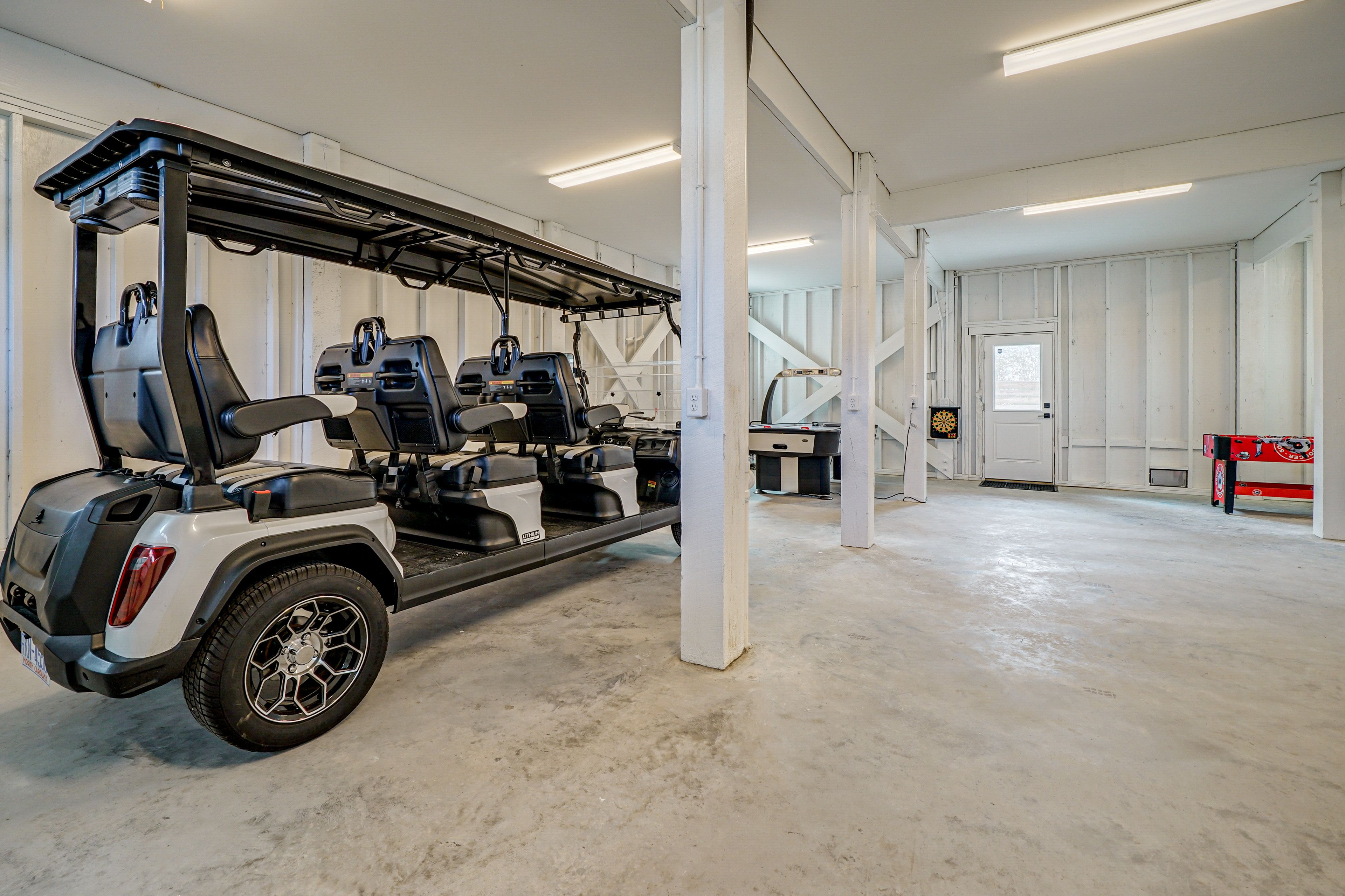 Garage Game Room | Golf Cart