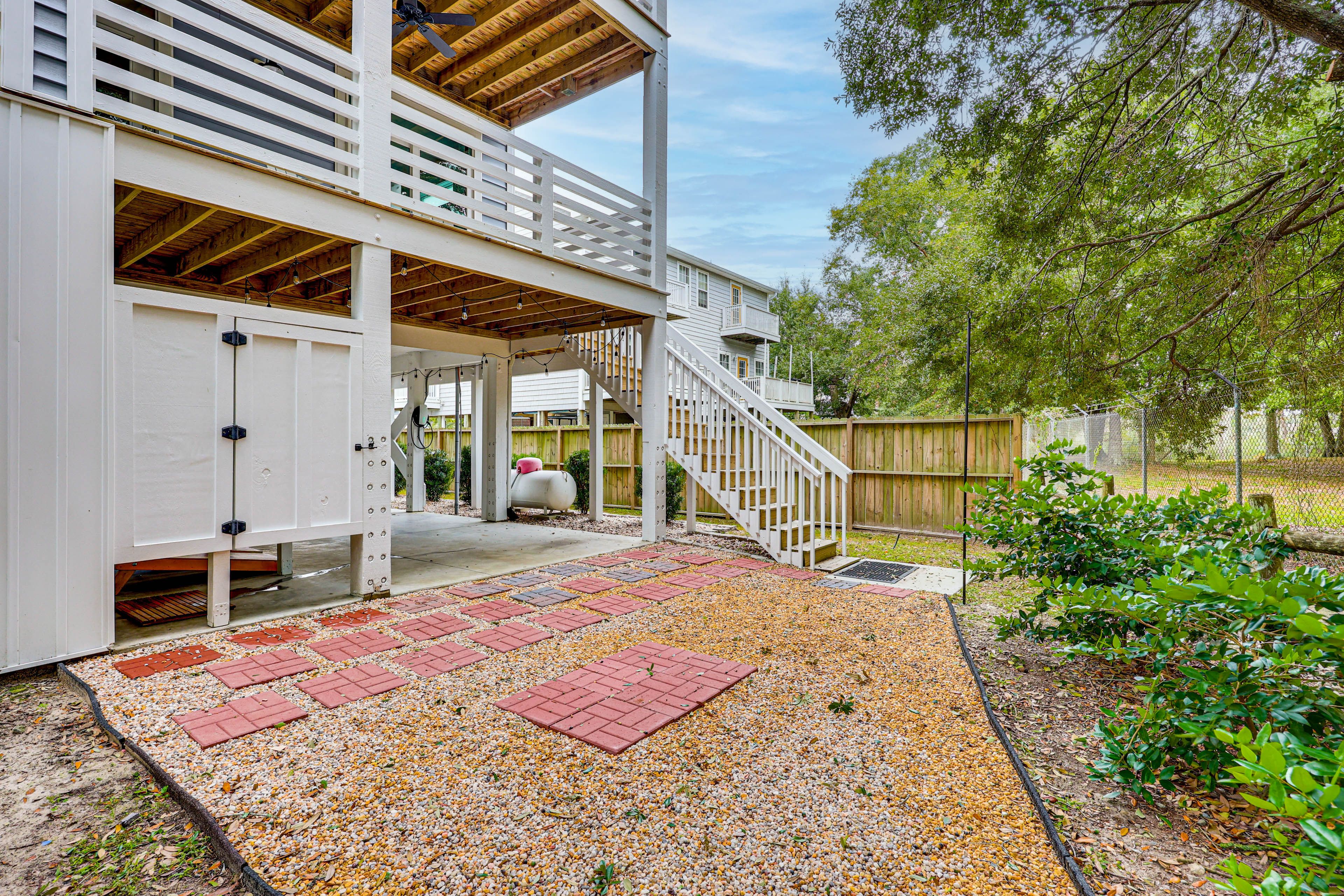 Lower Patio | Outdoor Shower | Beach Gear