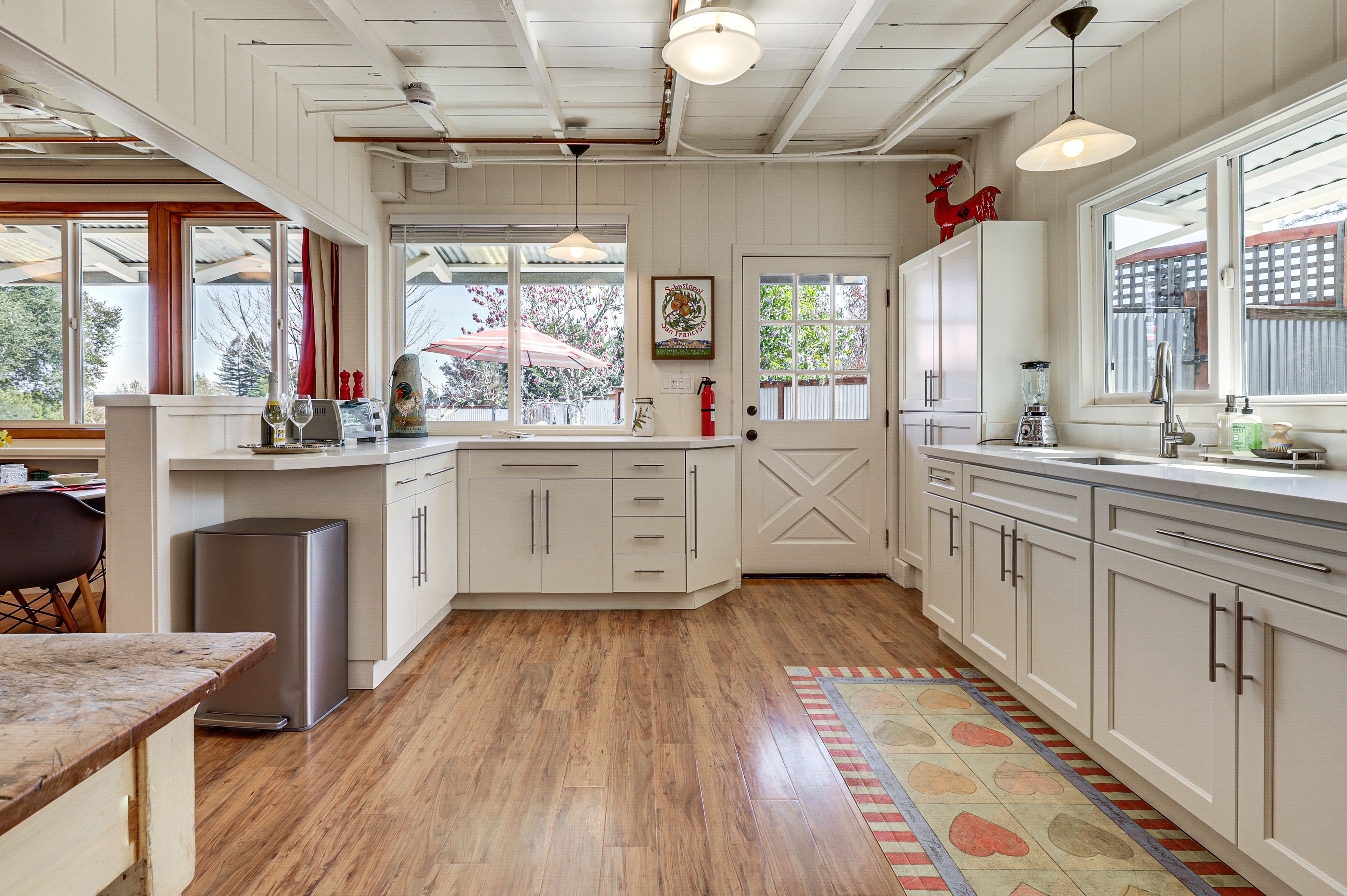 Studio | Kitchenette