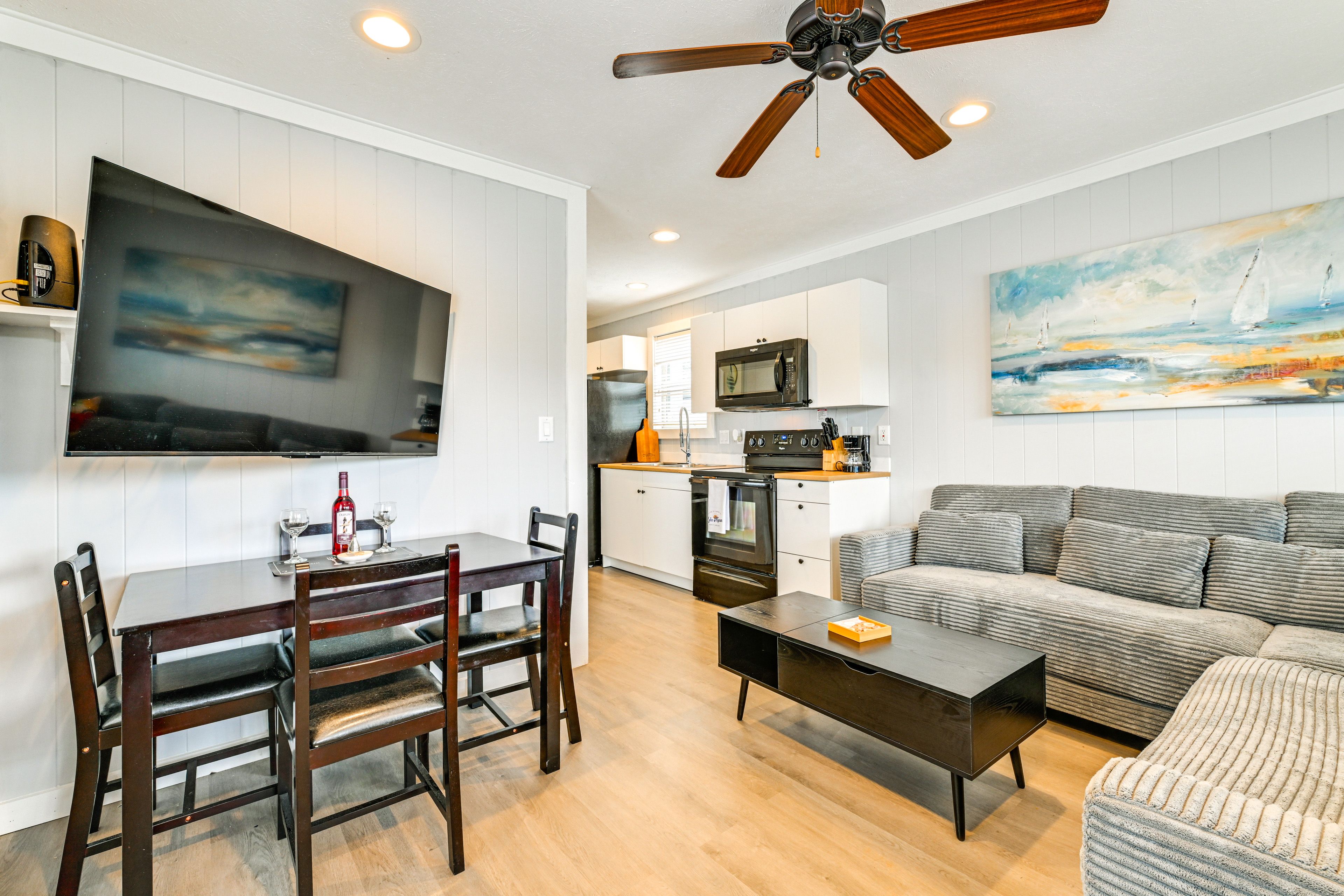 Sherrills Ford Vacation Rental | 2BR | 1BA | 499 Sq Ft | Stairs to Enter