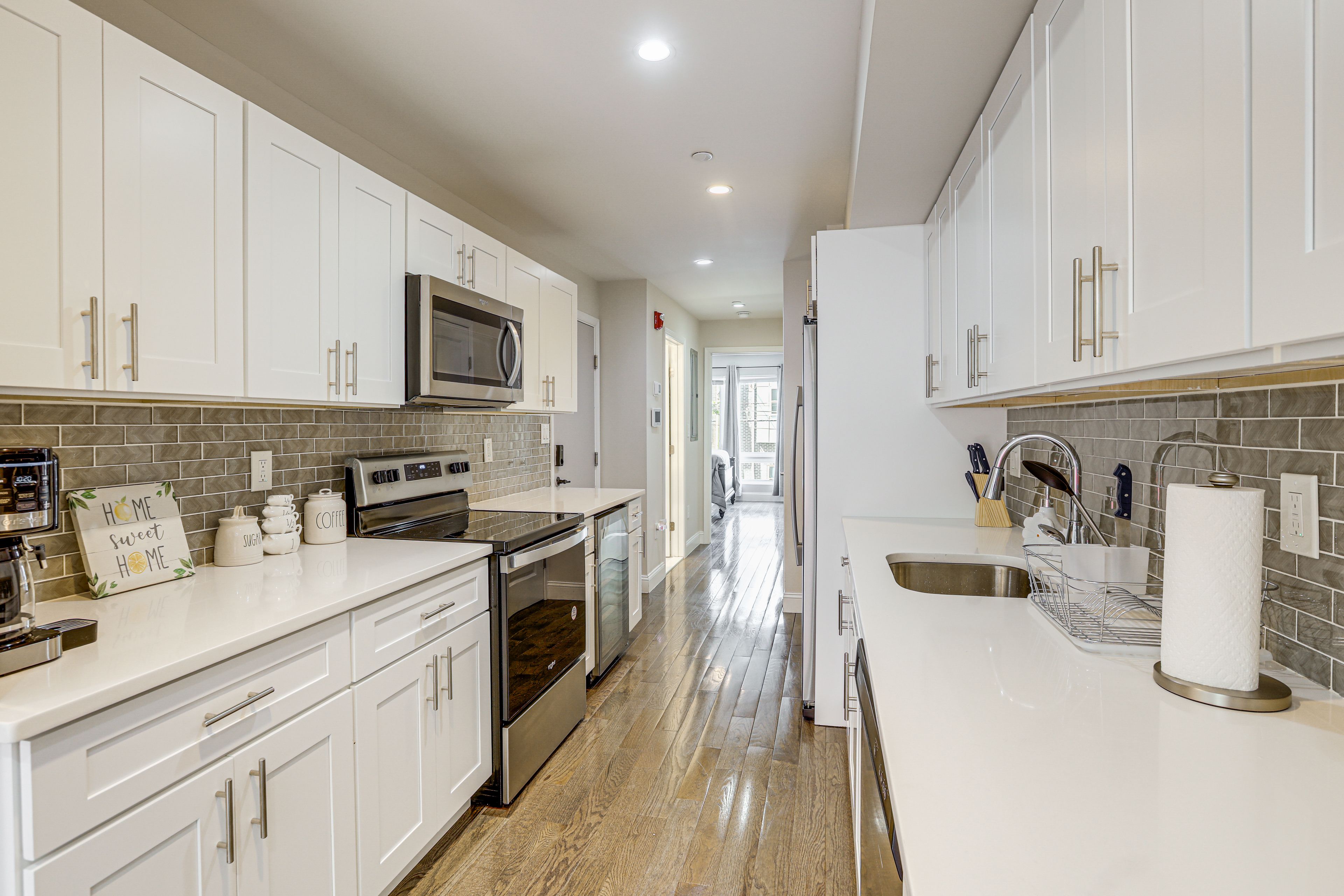 Kitchen | Dual Drip & Pod Coffee Maker | Dishwasher | Cooking Basics