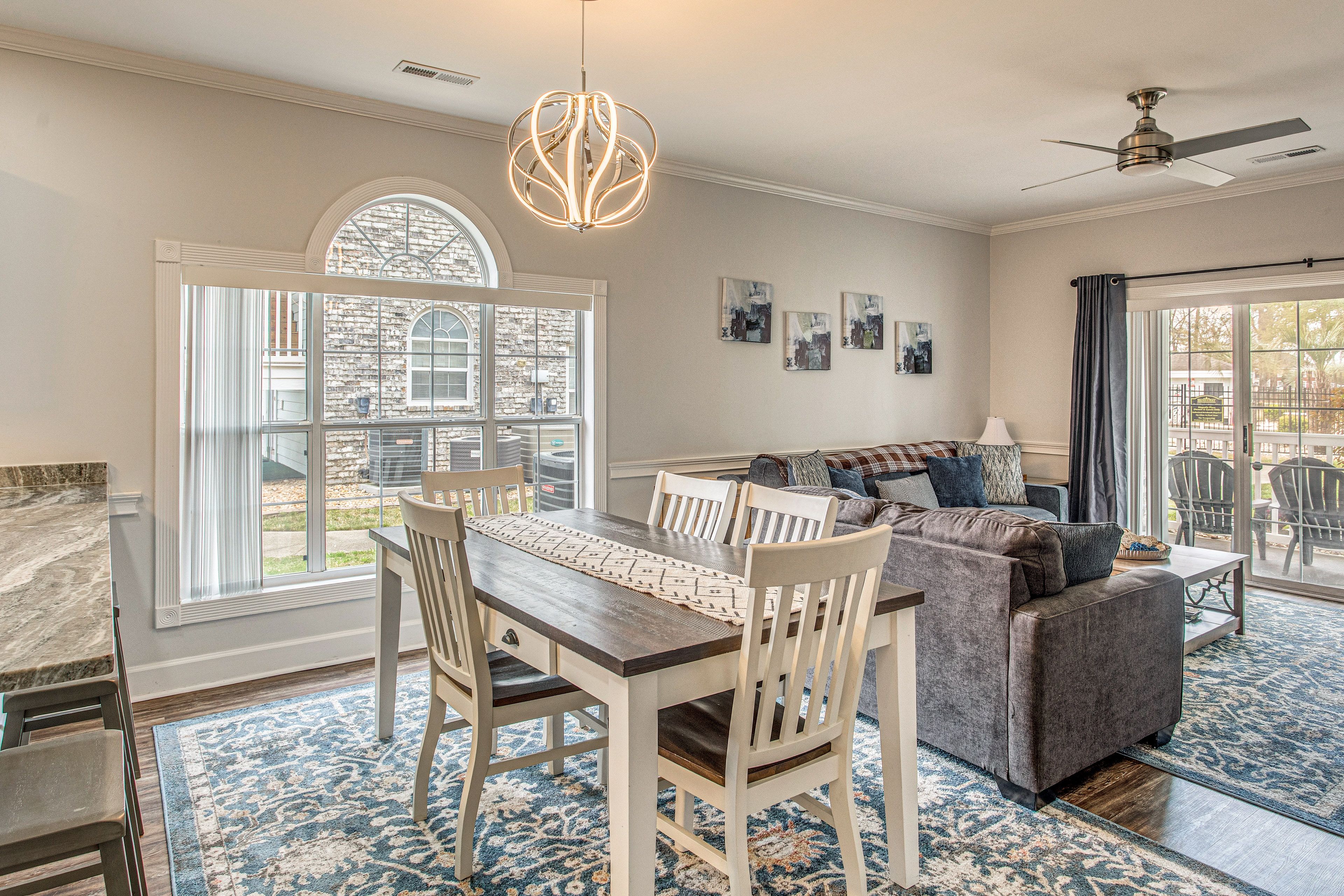 Dining Area | Dishware & Flatware