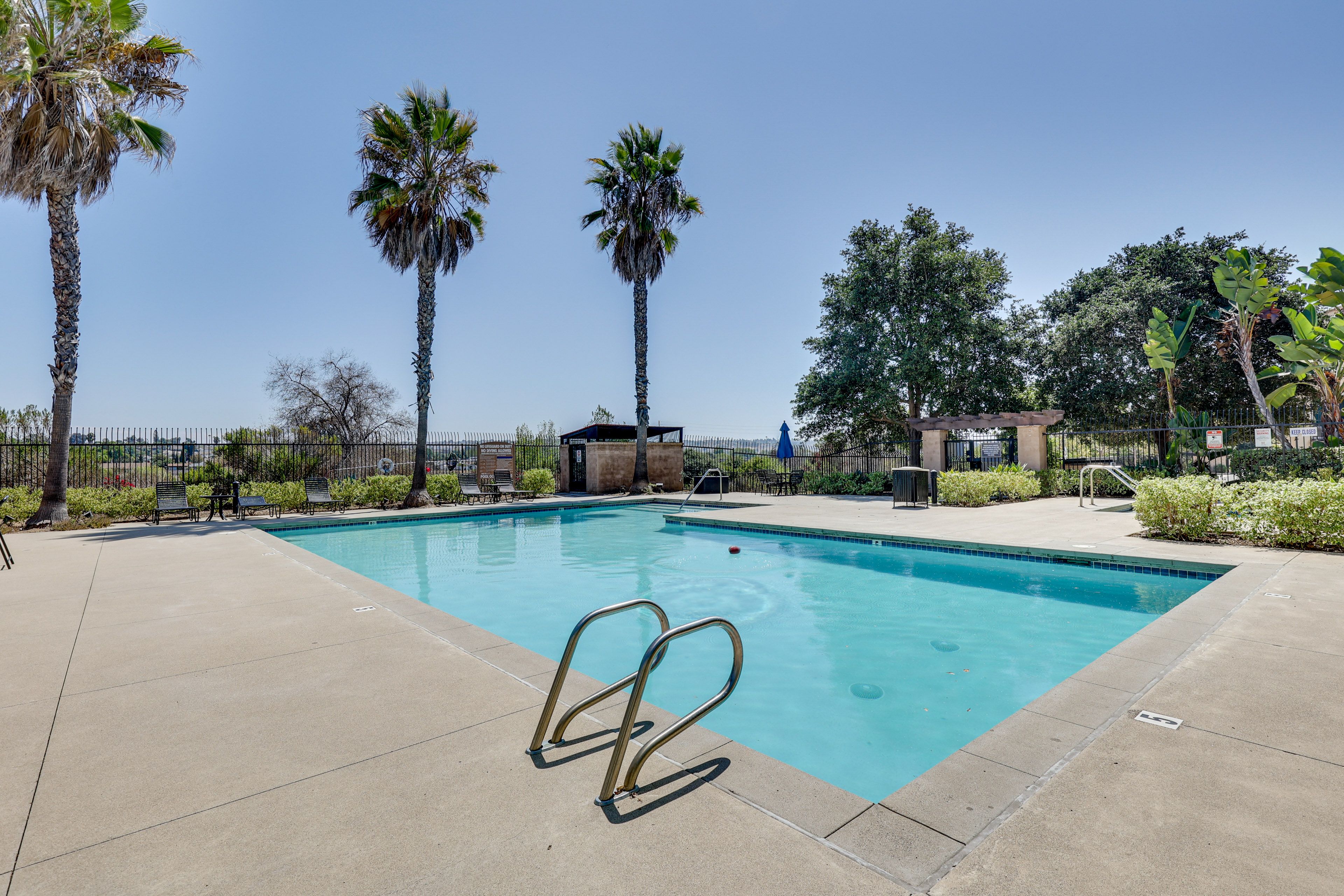 Oceanside Vacation Rental | 2BR | 3BA | Stairs Required | 1,372 Sq Ft