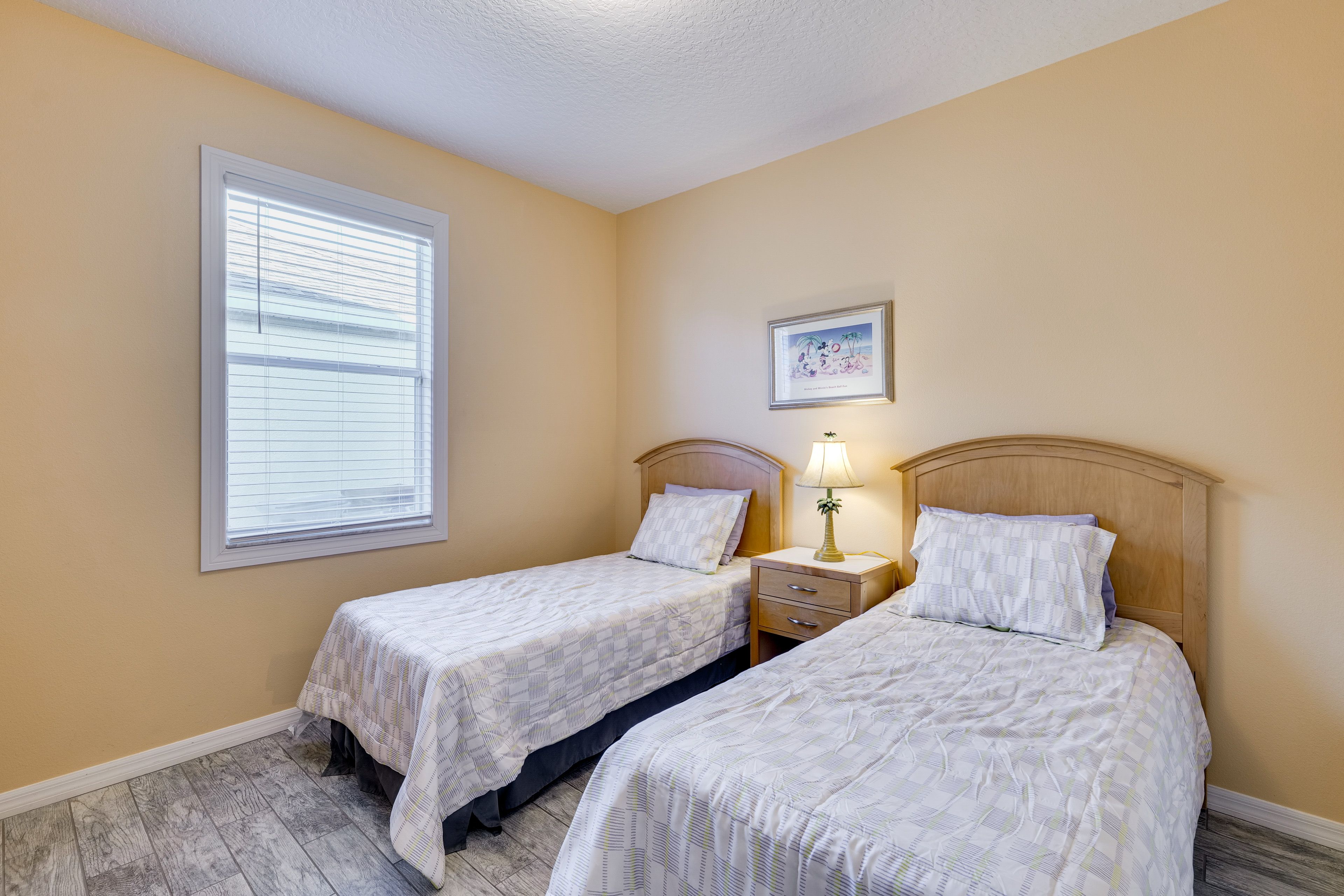 Bedroom 3 | 2 Twin Beds