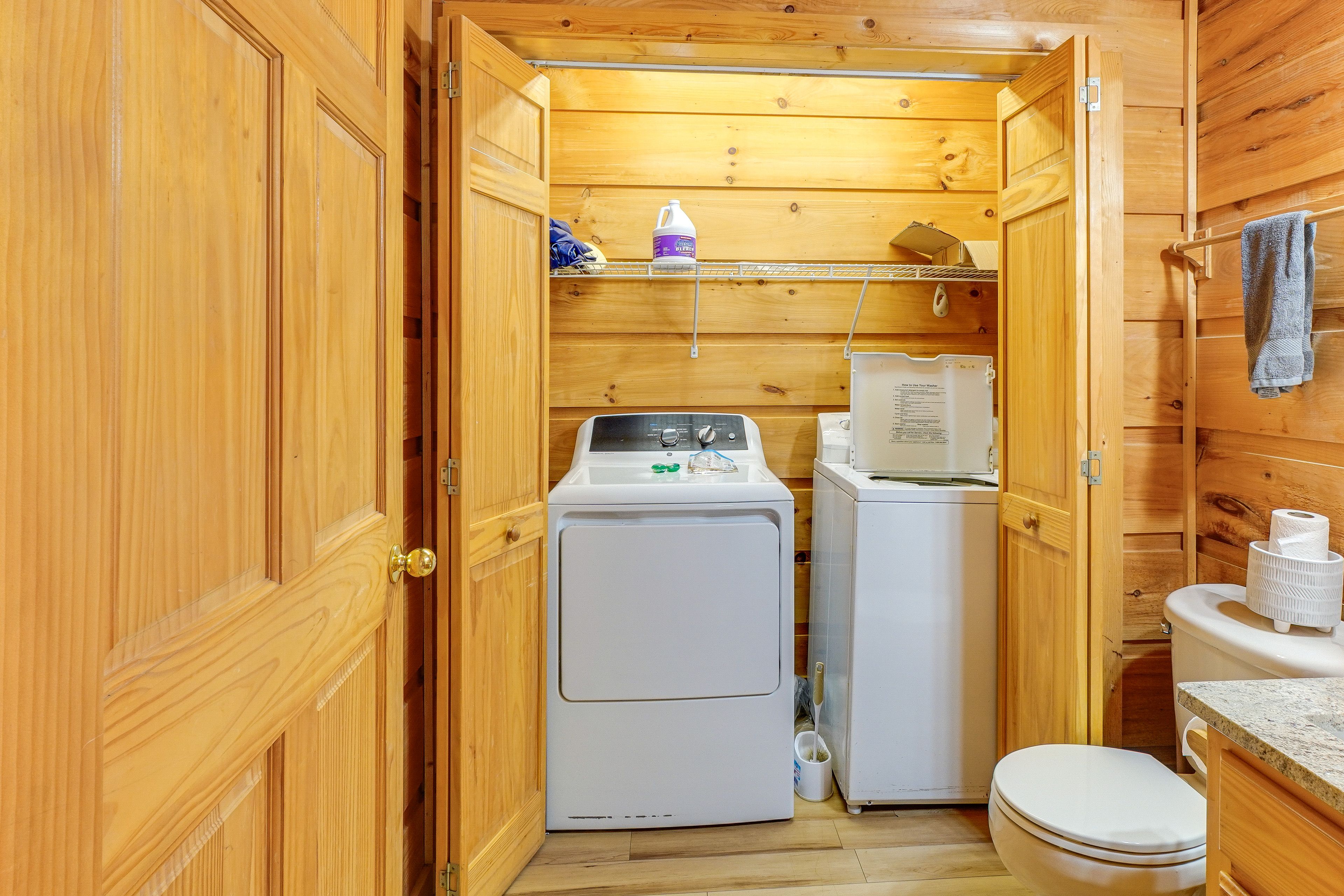 Half Bathroom | 1st Floor | Washer/Dryer