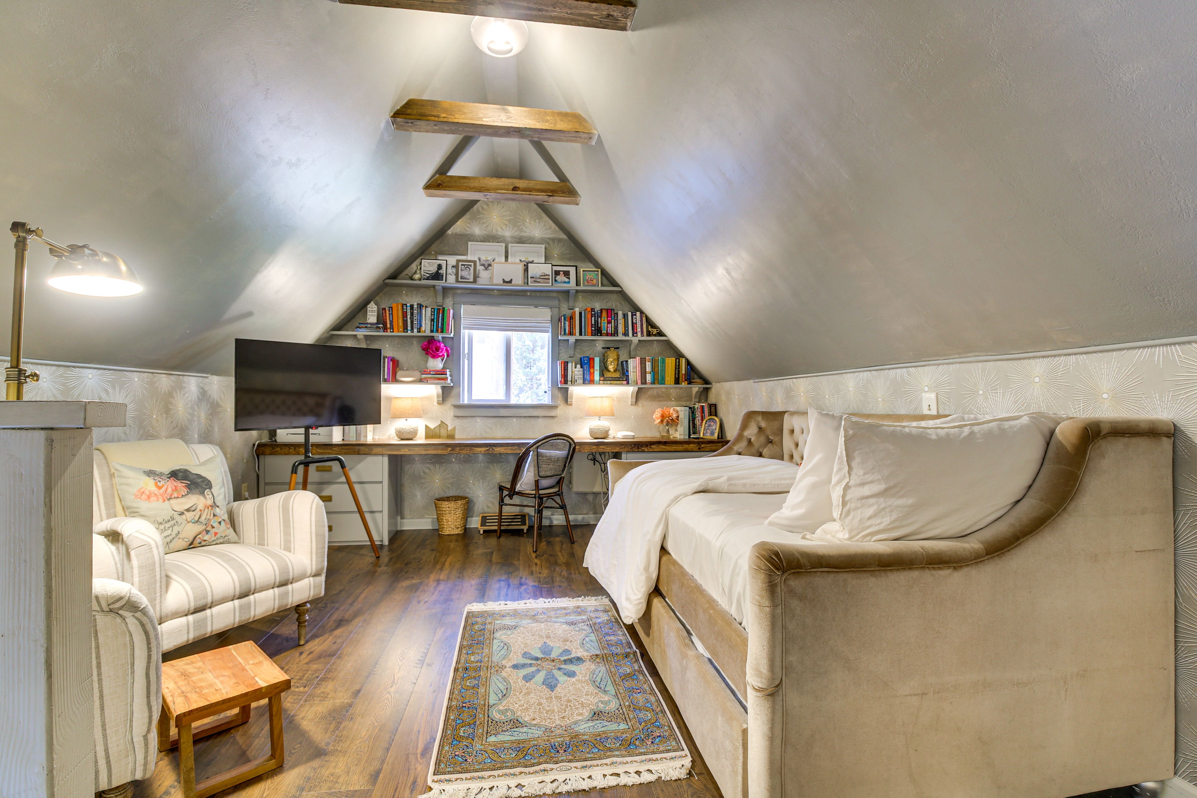 Loft | Twin Daybed w/ Twin Trundle | 2nd Floor