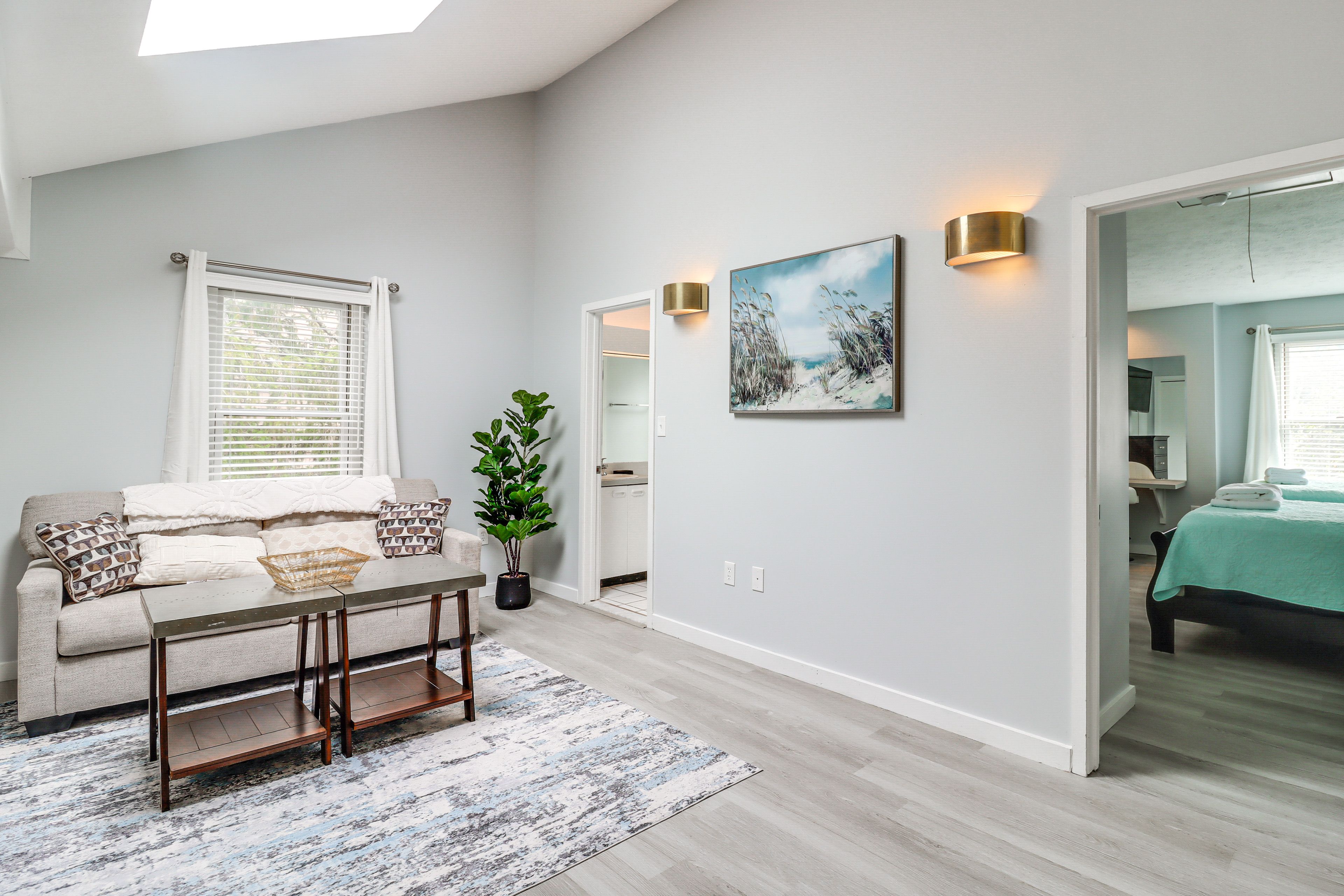 Loft | 2nd Floor | Full Sleeper Sofa