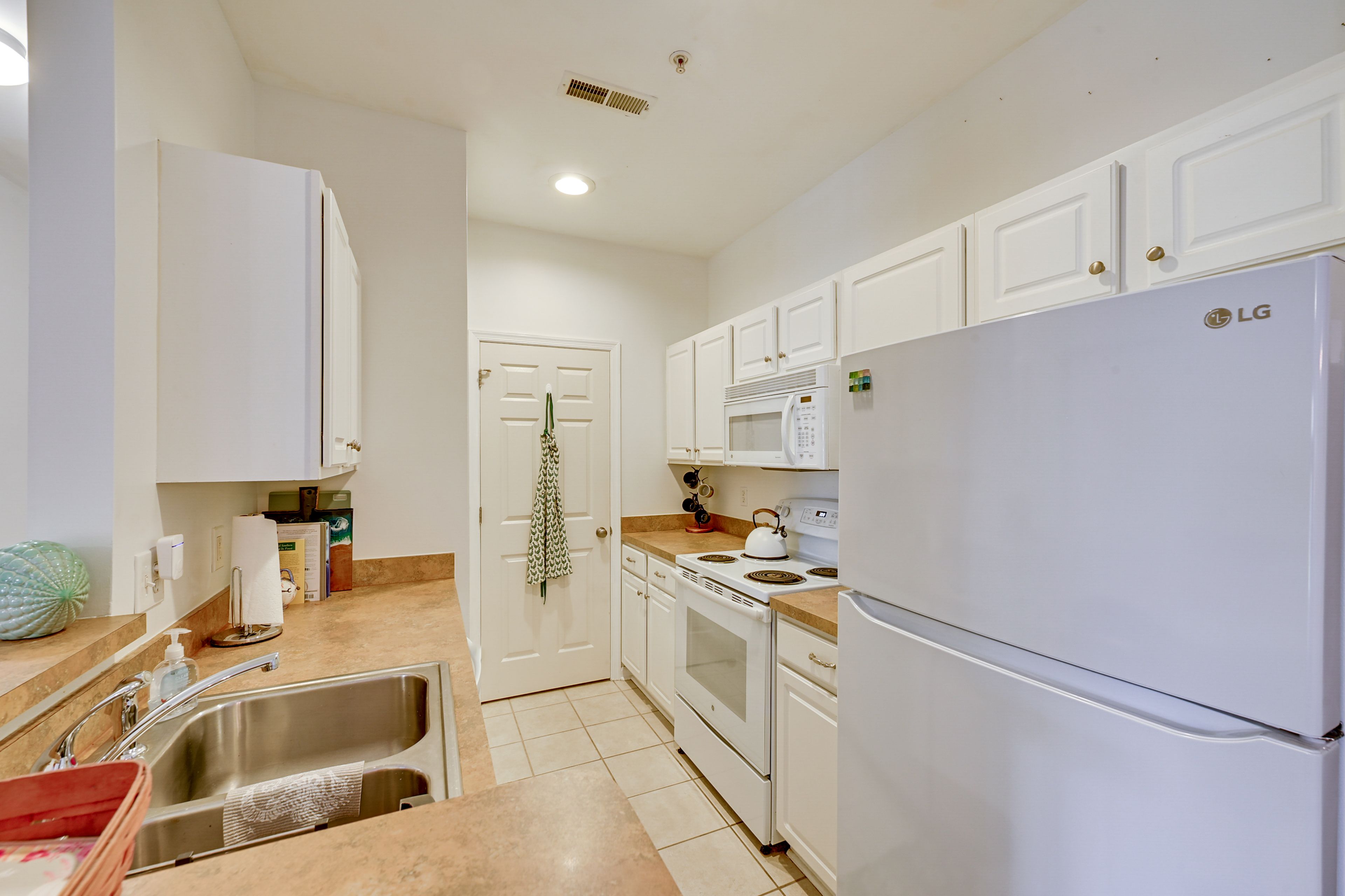 Kitchen | Cooking Basics | Drip Coffee Maker