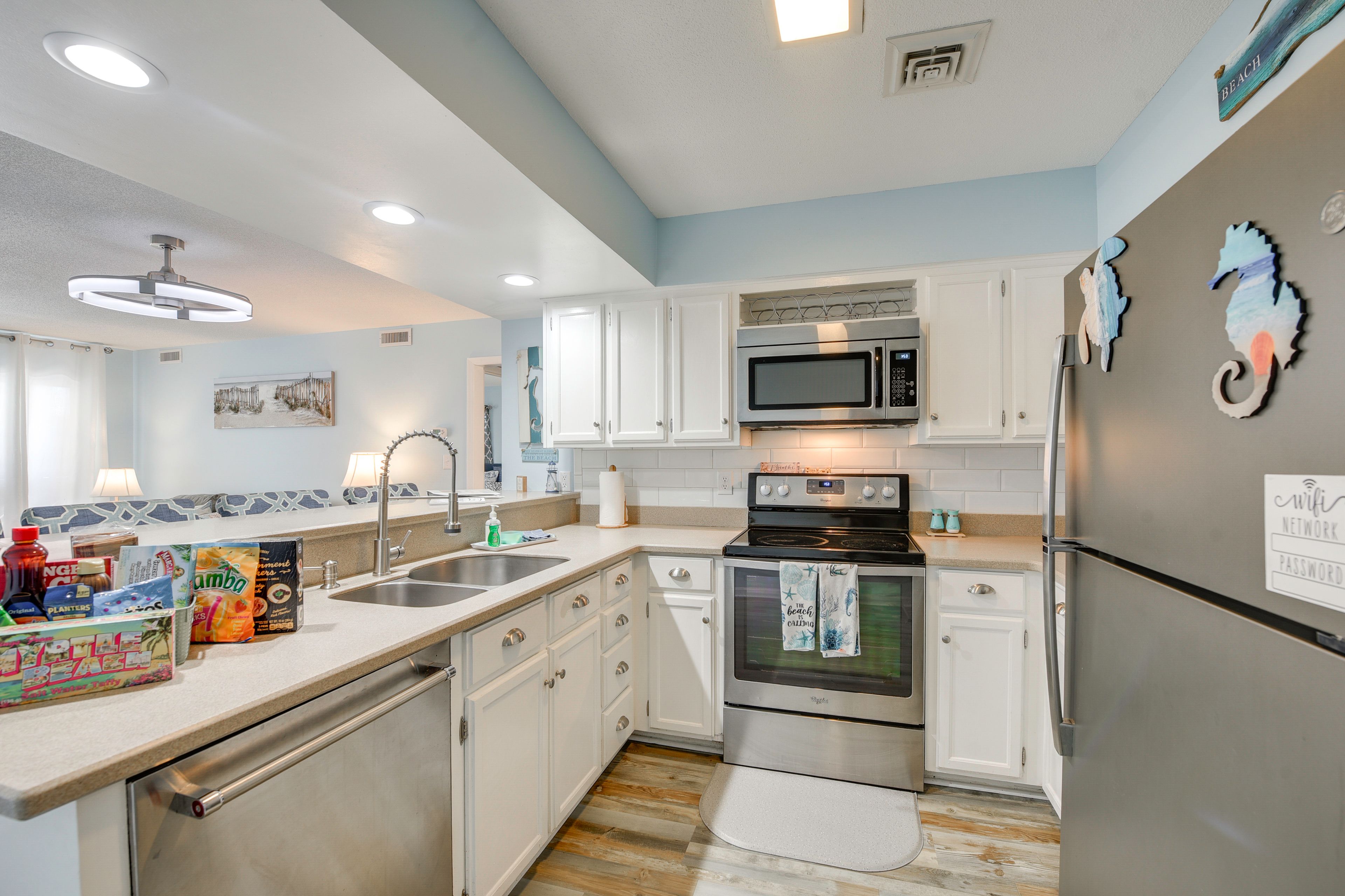 Kitchen | Cooking Basics | Drip Coffee Maker & Keurig