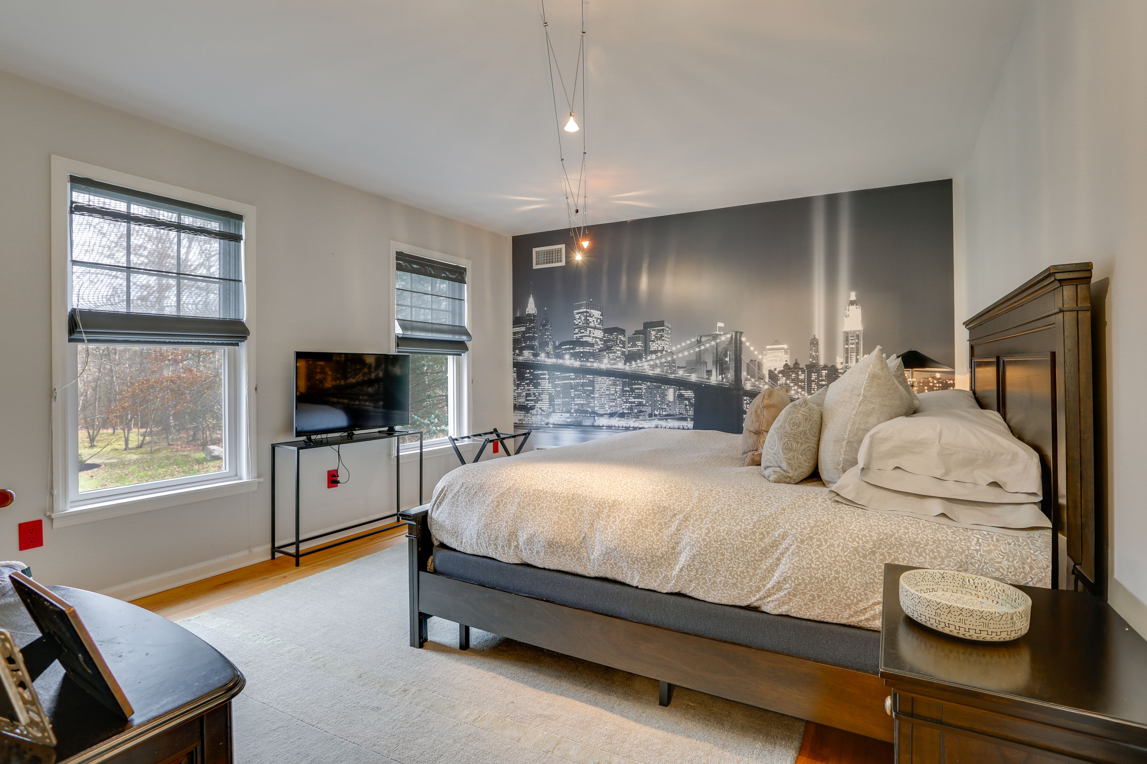 Bedroom 2 | King Bed | 2nd Floor