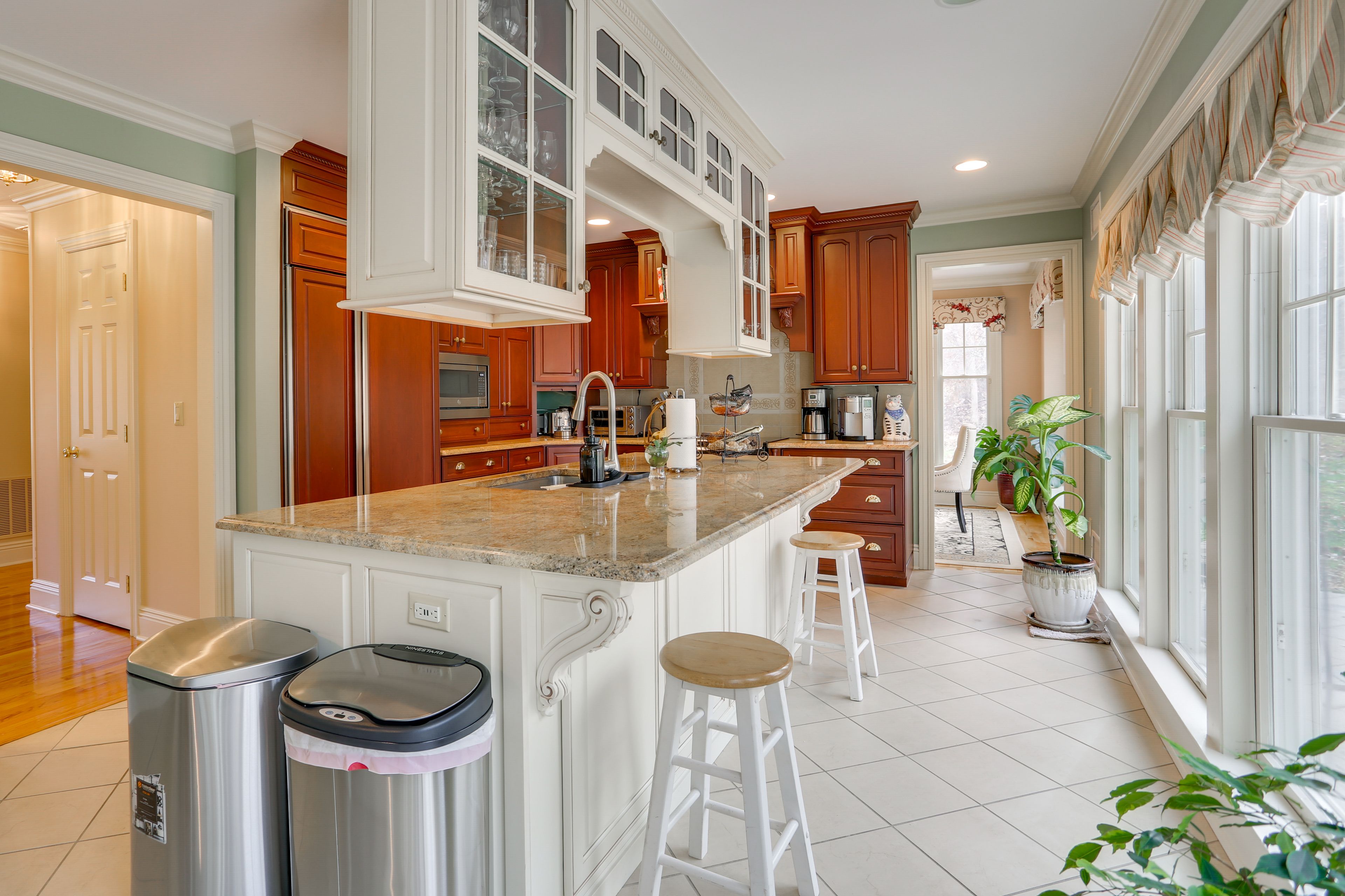 Kitchen | Cooking Basics | Drip & Keurig Coffee Makers | Dishwasher | 1st Floor