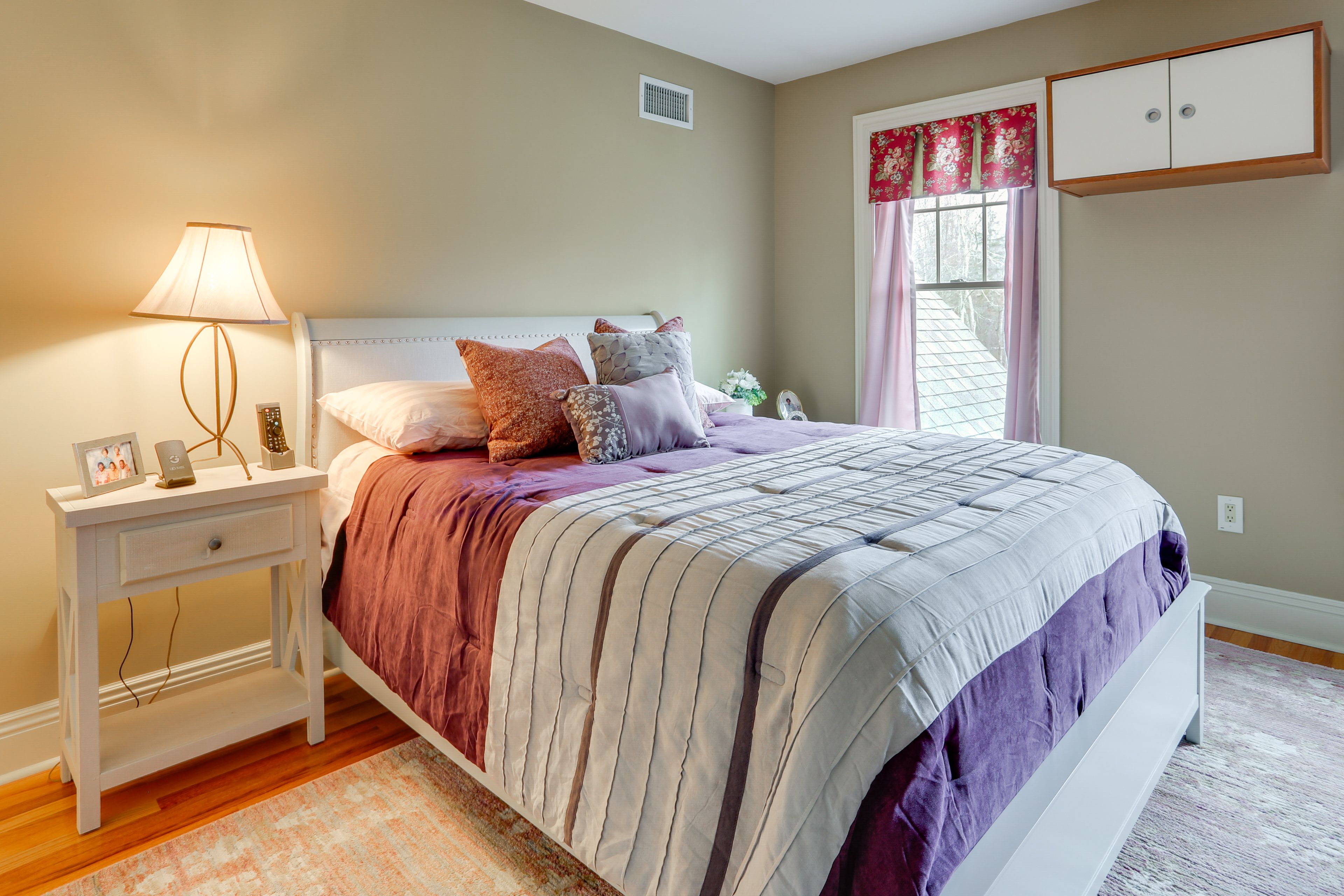 Bedroom 3 | Queen Bed | 2nd Floor