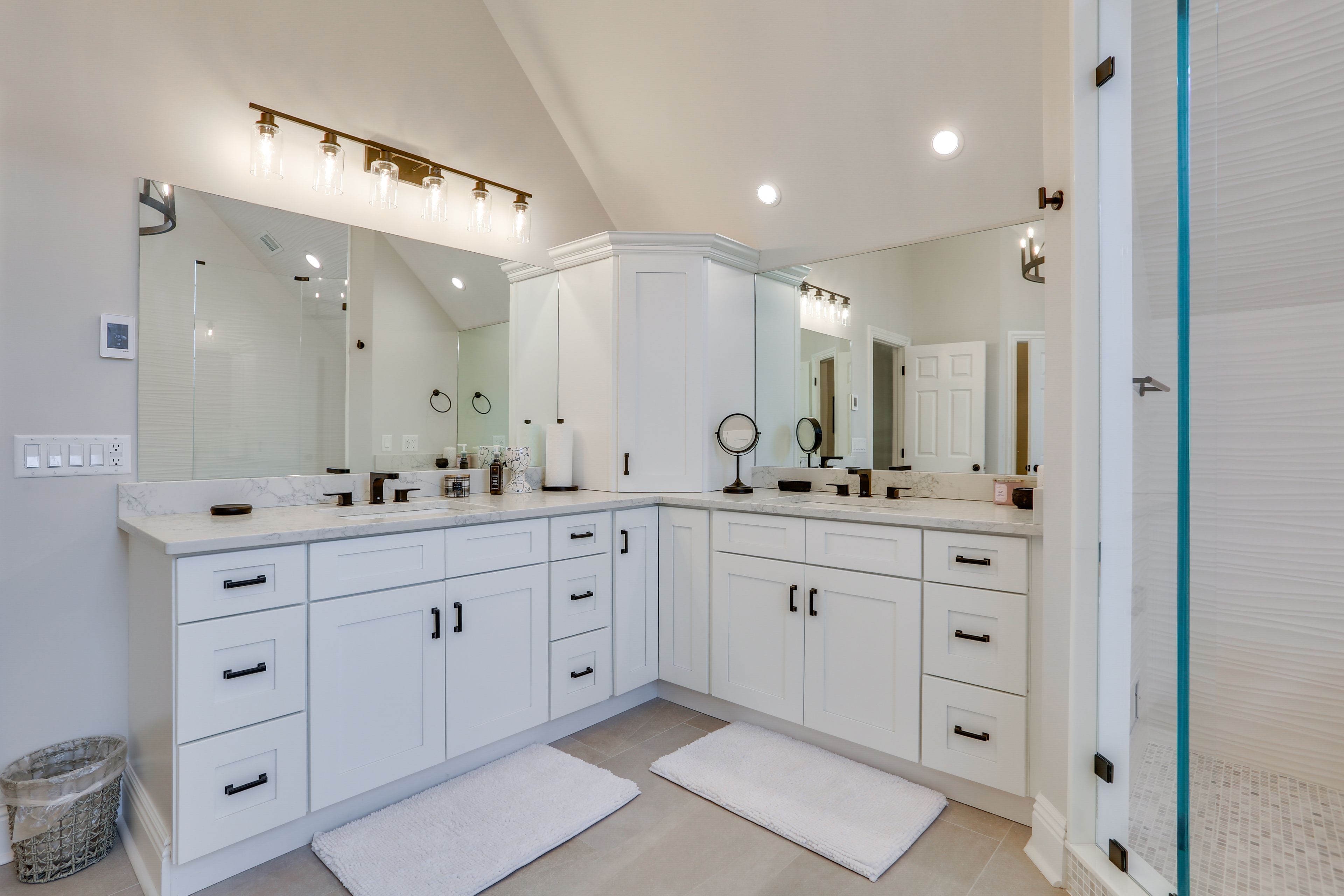 En-Suite Bathroom | Dual Sinks | Walk-In Shower | Soaking Tub | 1st Floor