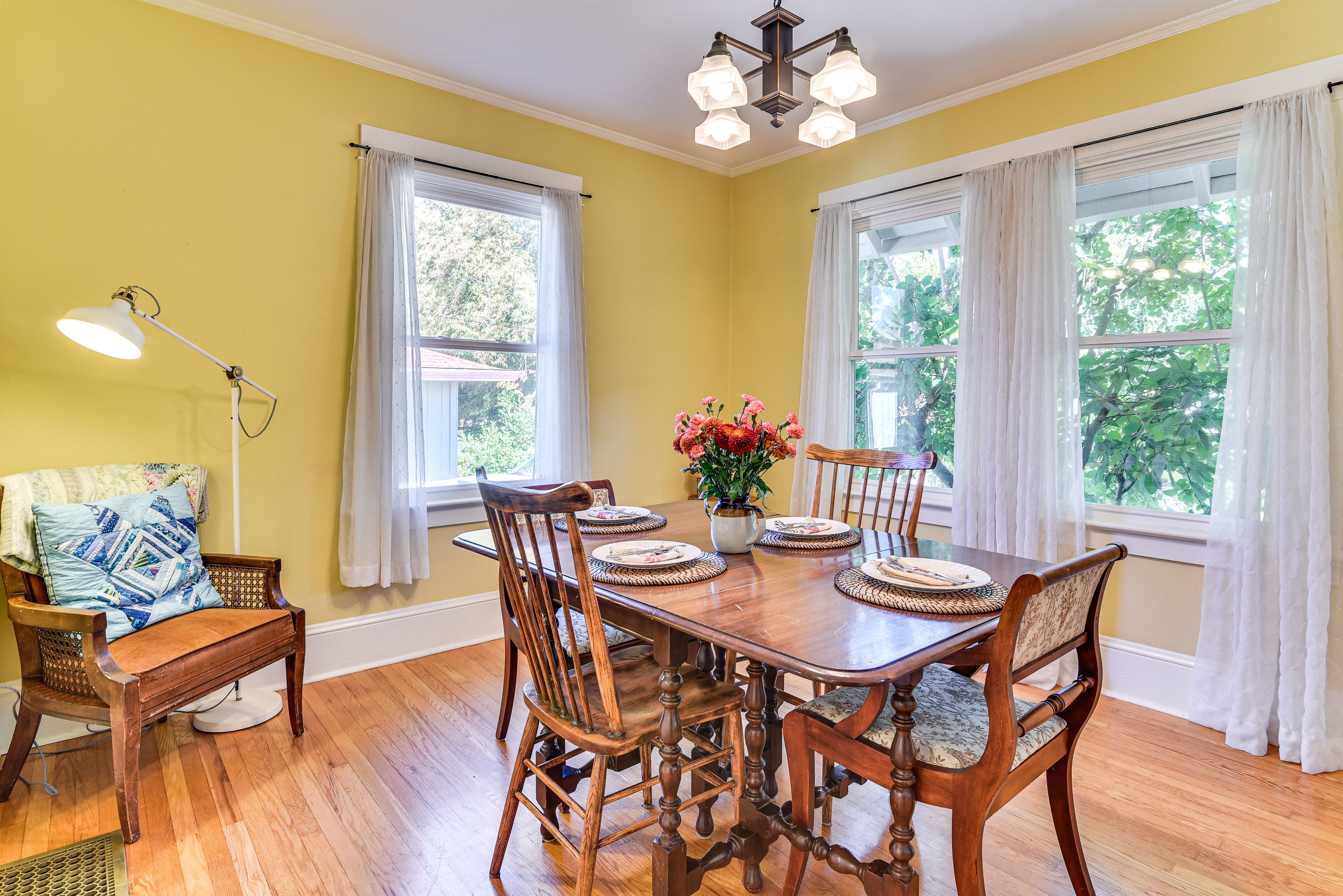 Dining Area | Free WiFi | Multi-Level Home