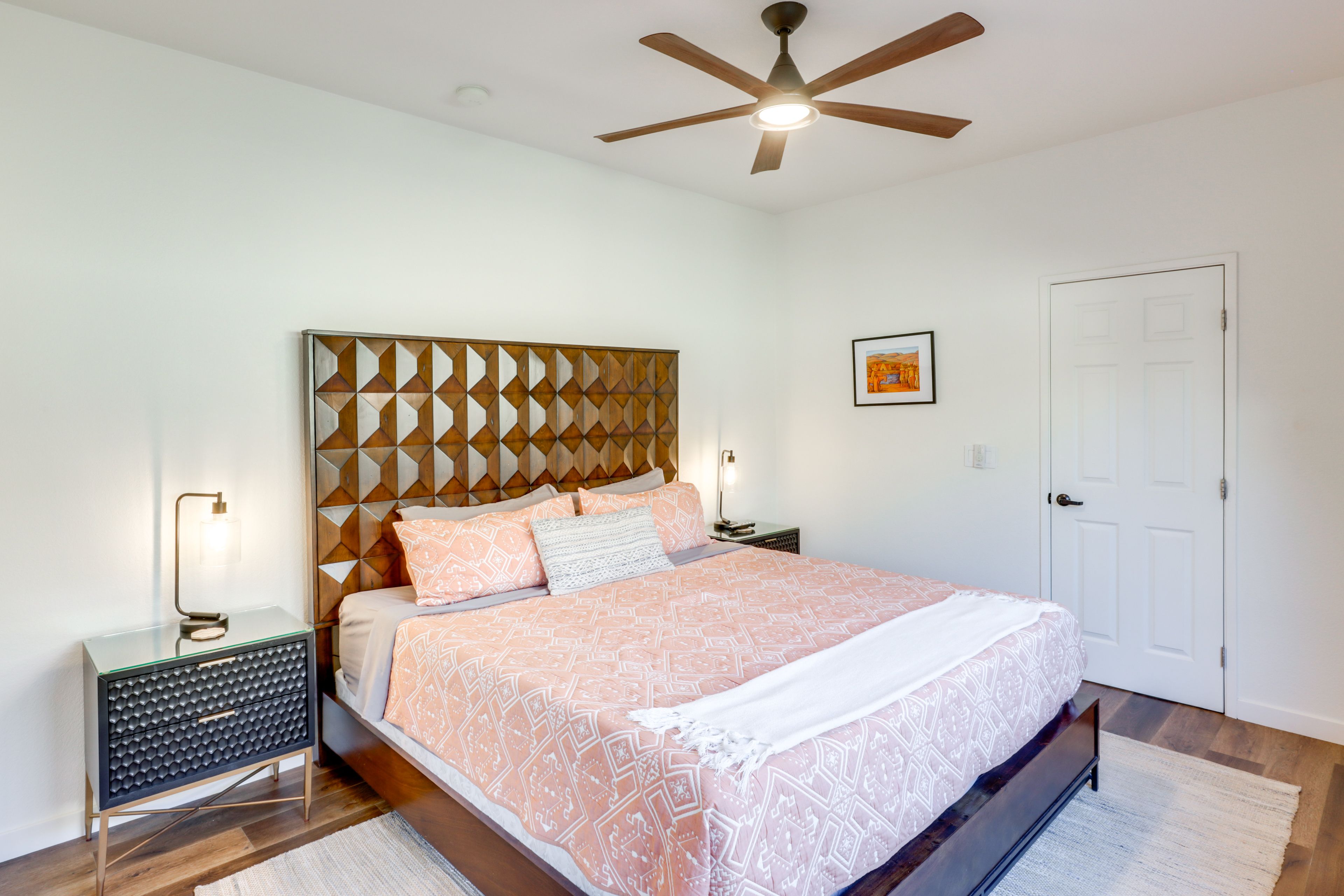 Bedroom 2 | King Bed