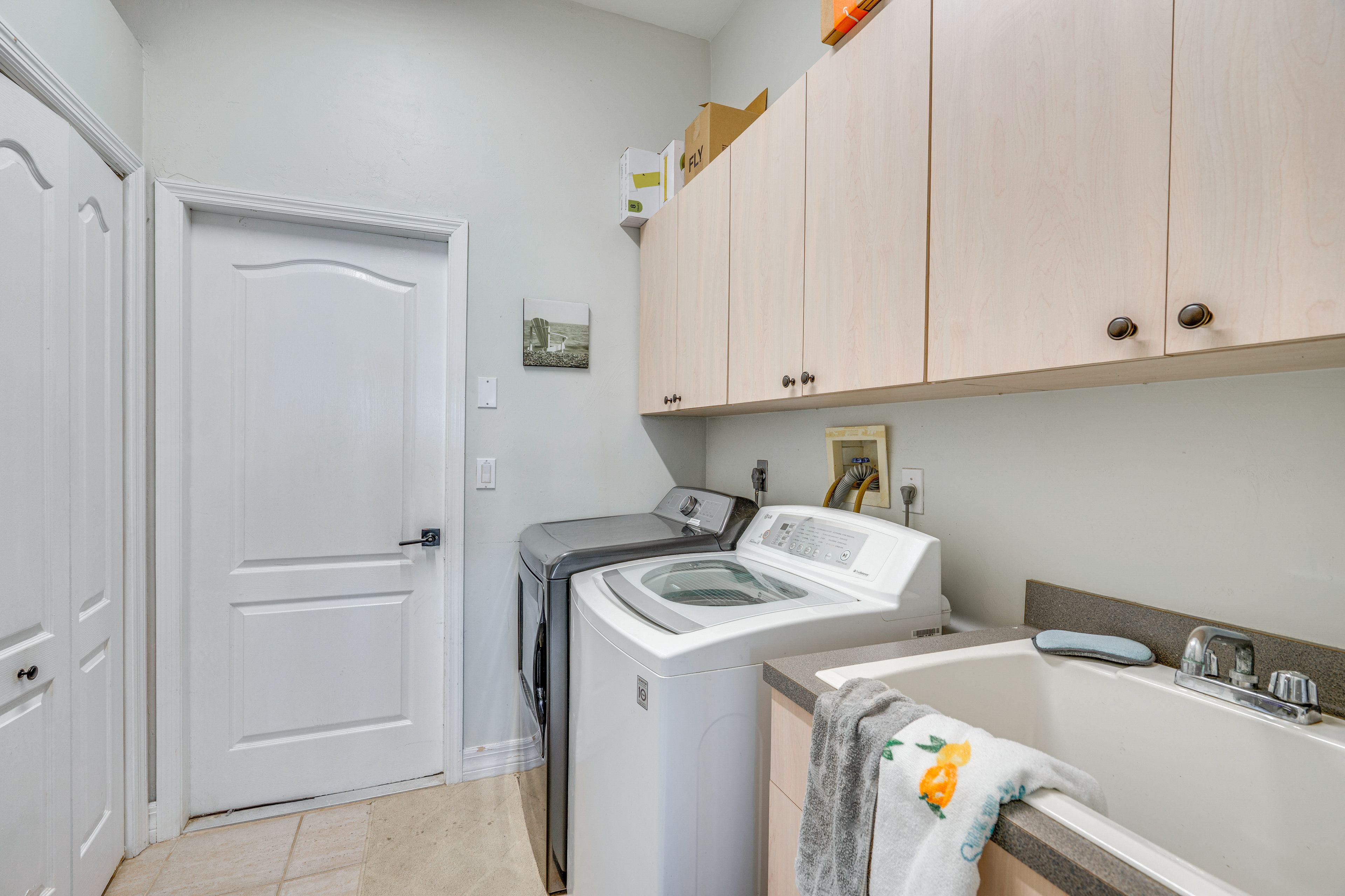 Washer & Dryer