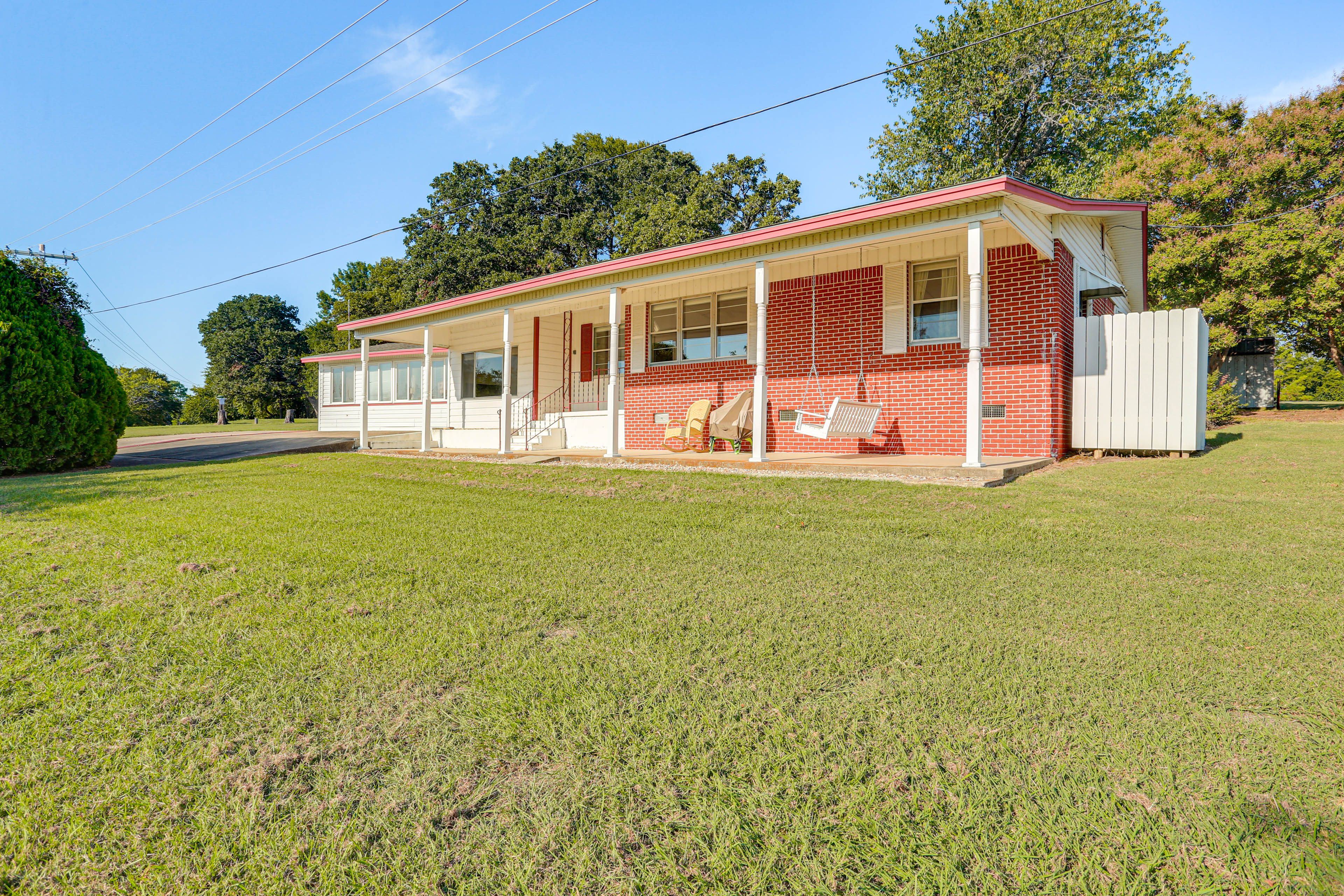 Kingston Vacation Rental | 4BR | 2BA | 2,000 Sq Ft | Stairs Required