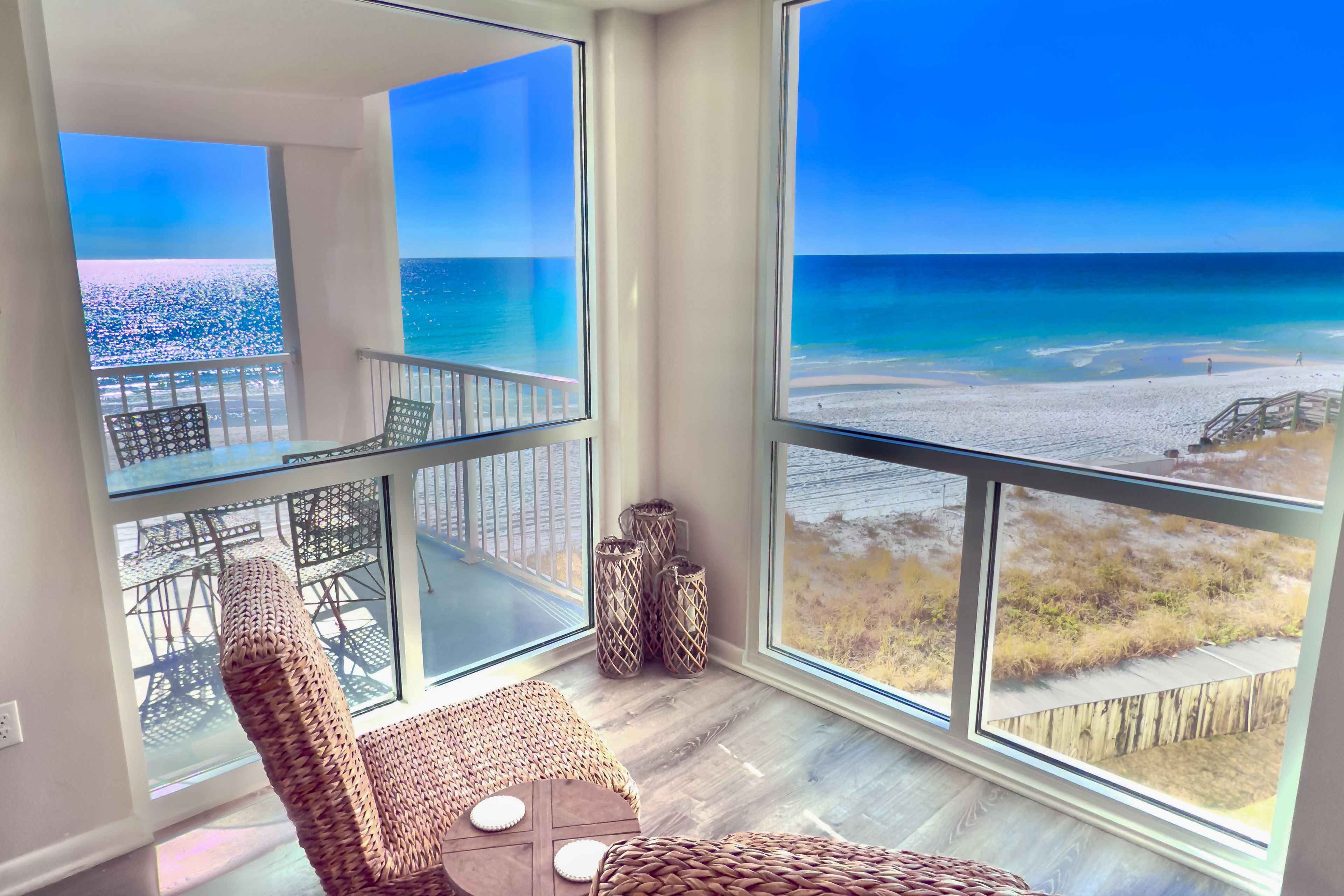 Destin Vacation Rental | 3BR | 2BA | Step-Free Access | 1,627 Sq Ft